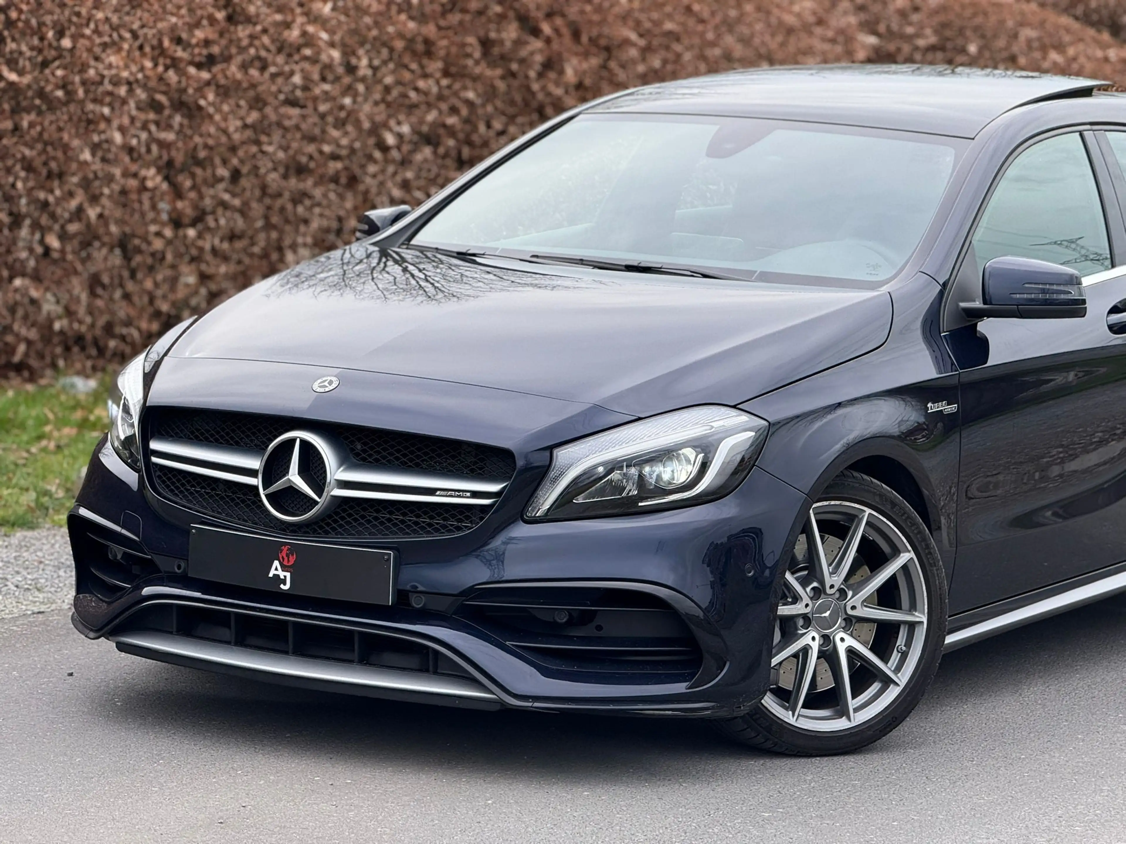 Mercedes-Benz A 45 AMG A 45 AMG 4-Matic// AERO-PACK — photo 4
