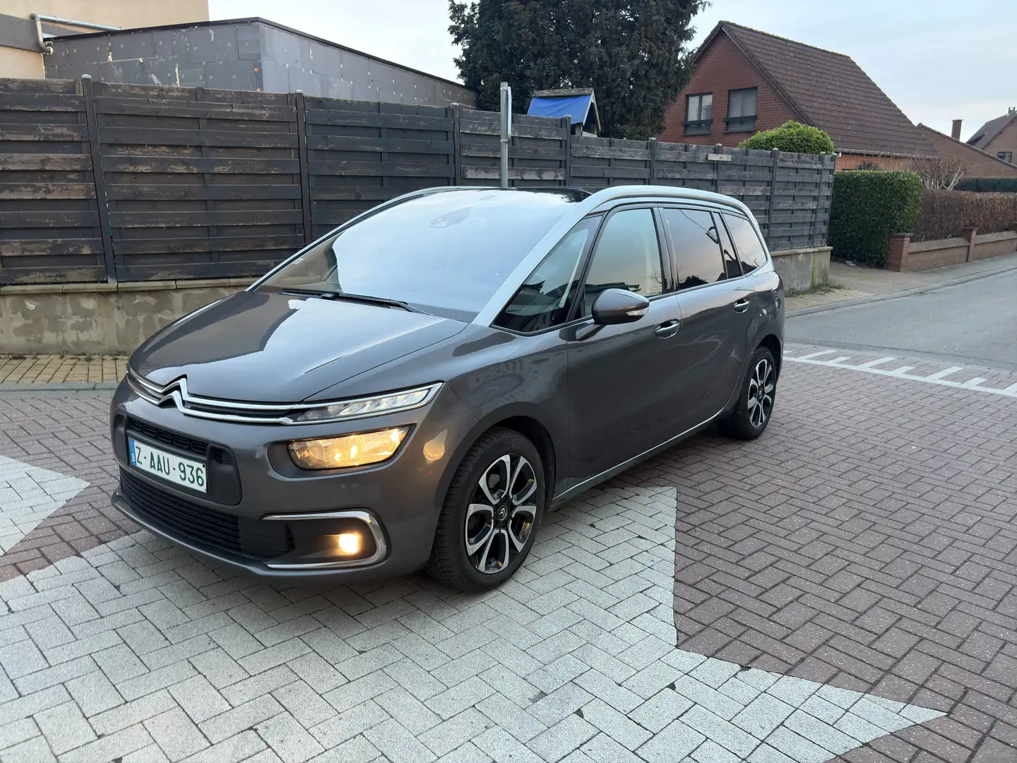Citroen Grand C4 SpaceTourer 1.5 BlueHDi Business GPS PRIX EXPORT TVAC Gri - 1