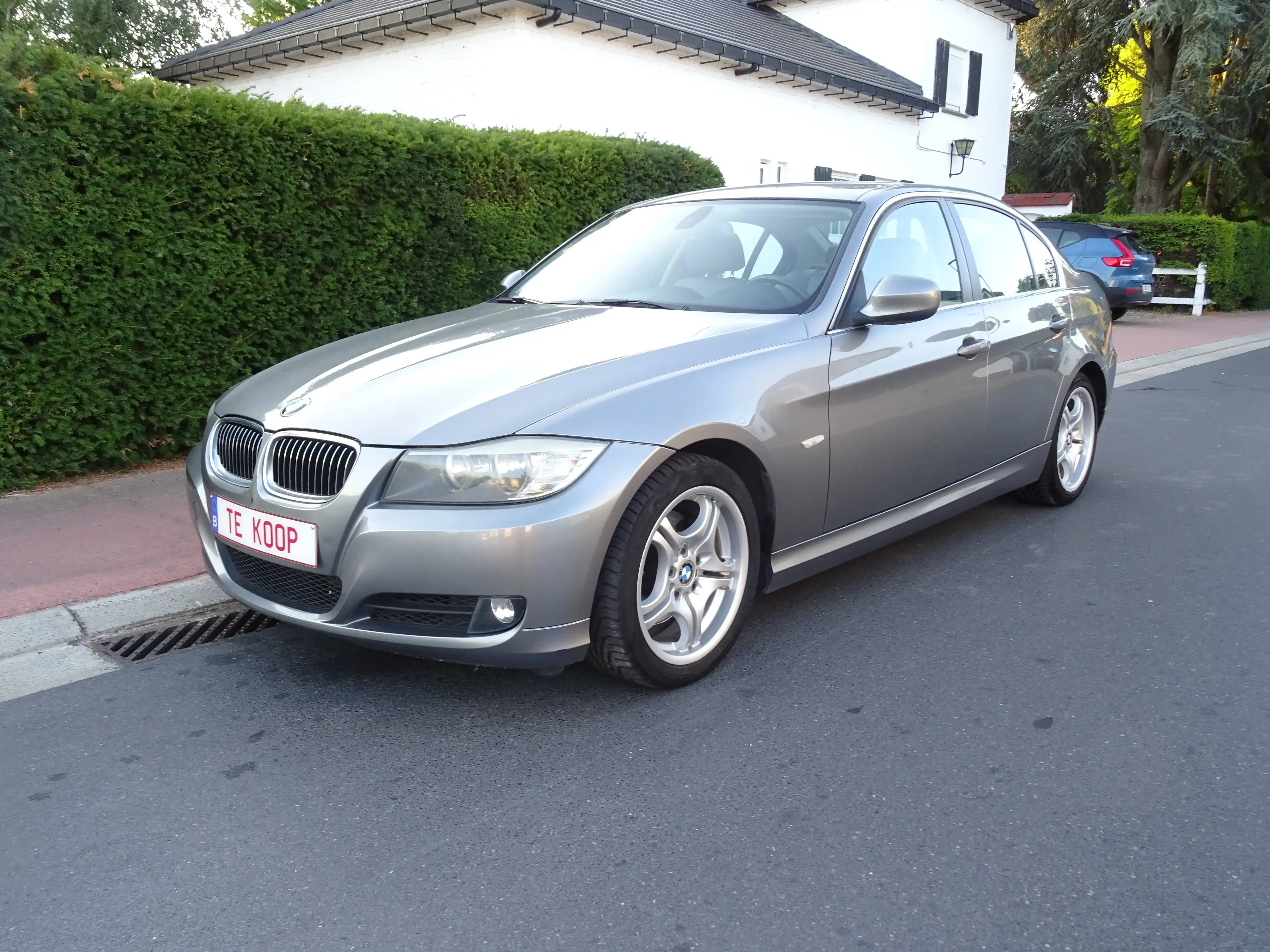 BMW 325 325i — photo 2