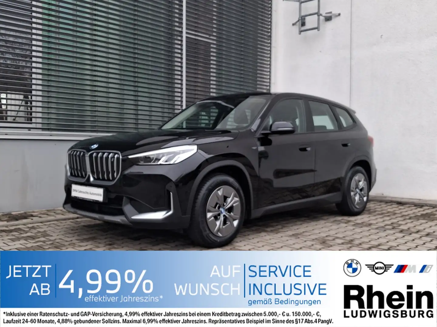 BMW iX1 xDrive30 LED ParkAs SHZ Noir - 1