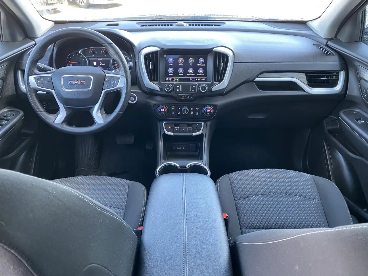 GMC Terrain снимка GMC Terrain