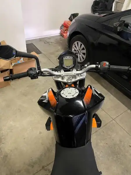 KTM 390 DUKE - foto 3