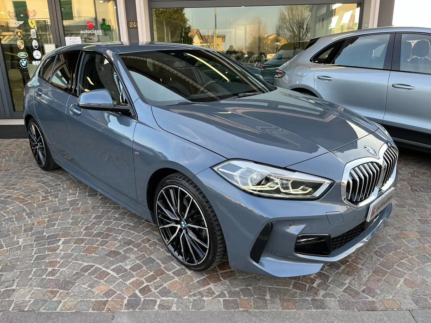 BMW 118 d 150cv M-Sport Automatica Grey - 1