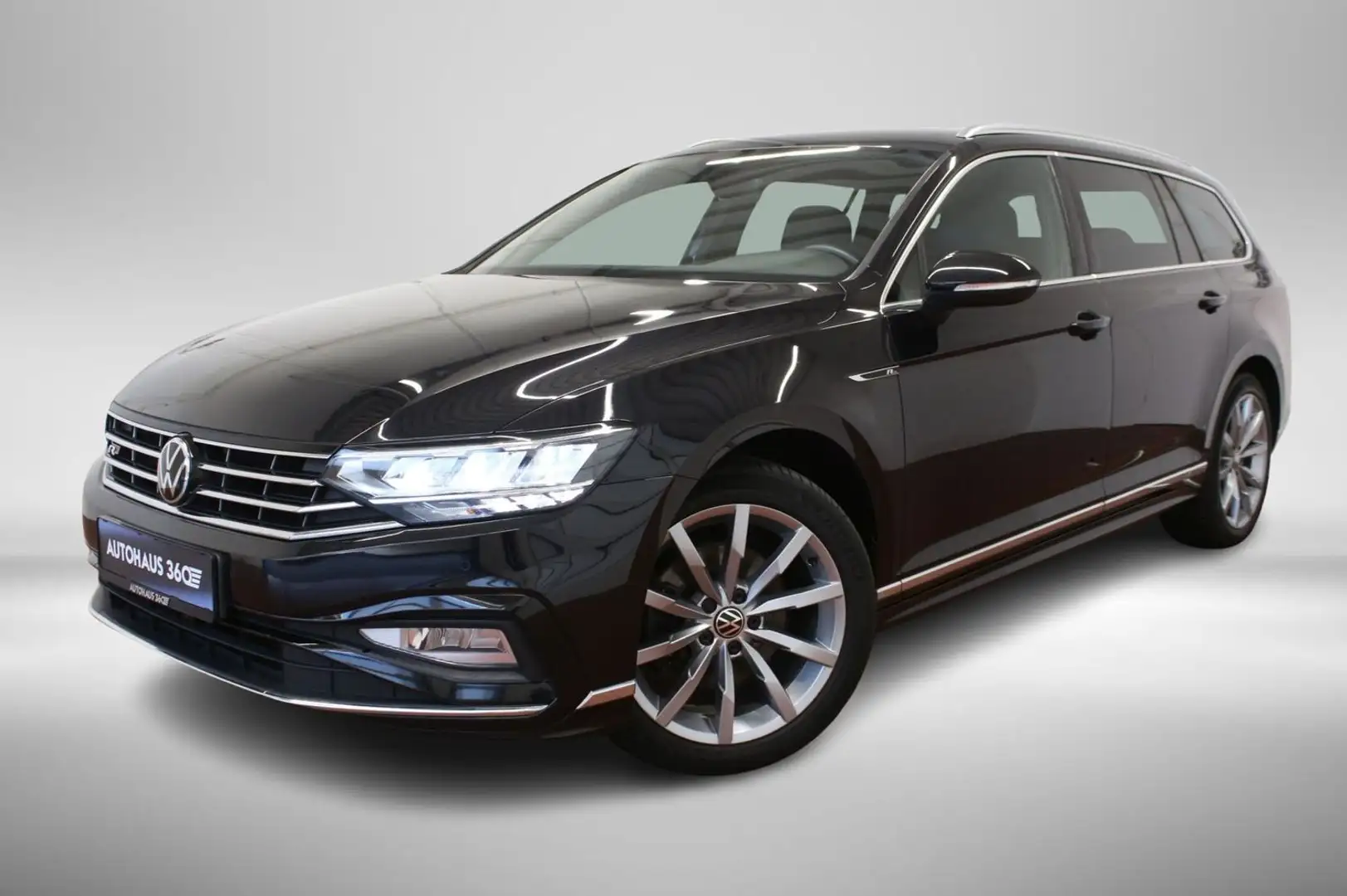 Volkswagen Passat Elegance Winterpaket LED R-Line Schwarz - 1