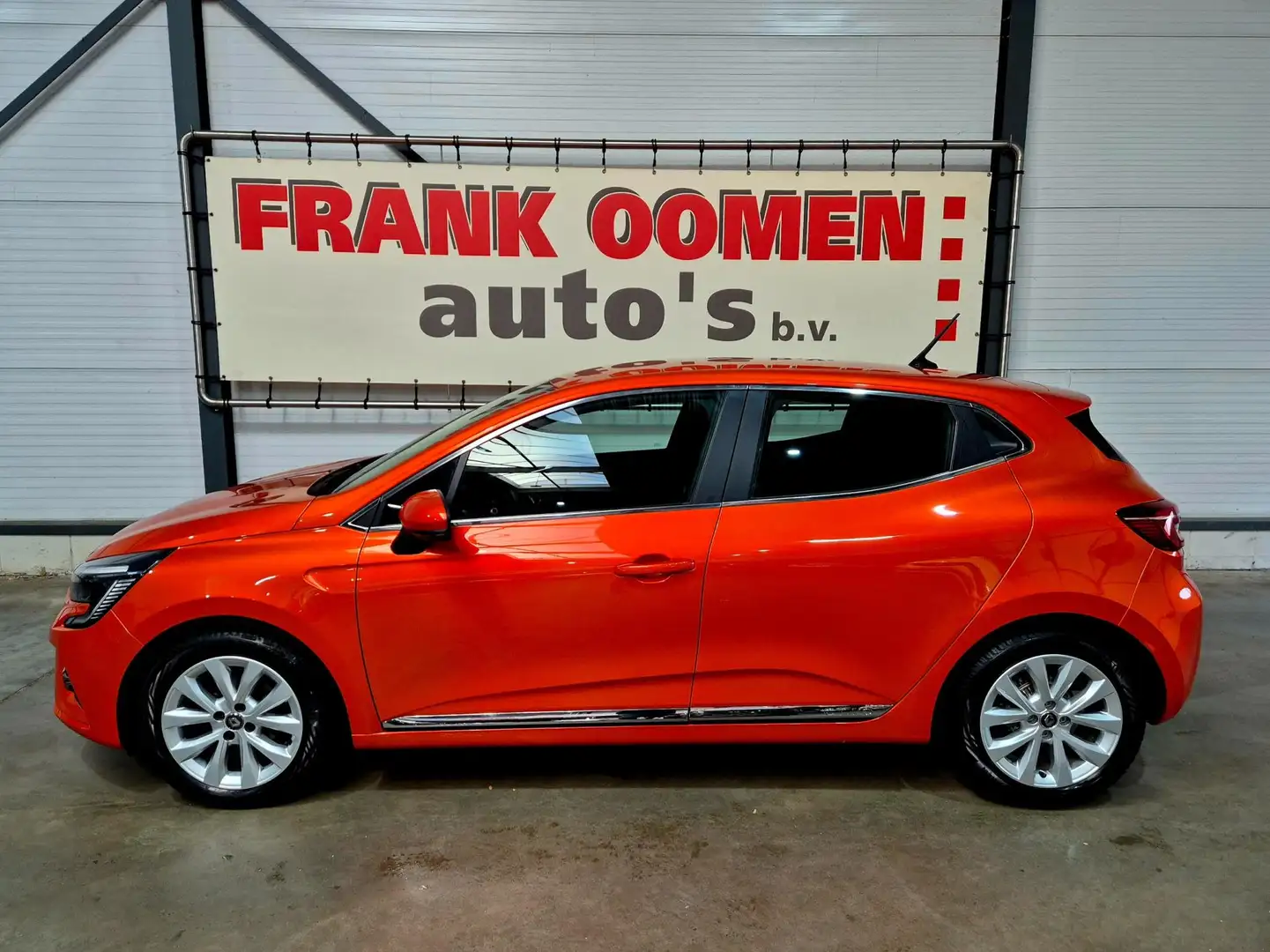 Renault Clio 1.0 TCe 91PK Intens +Dealer OH|Keyless|Digital Coc Oranje - 2