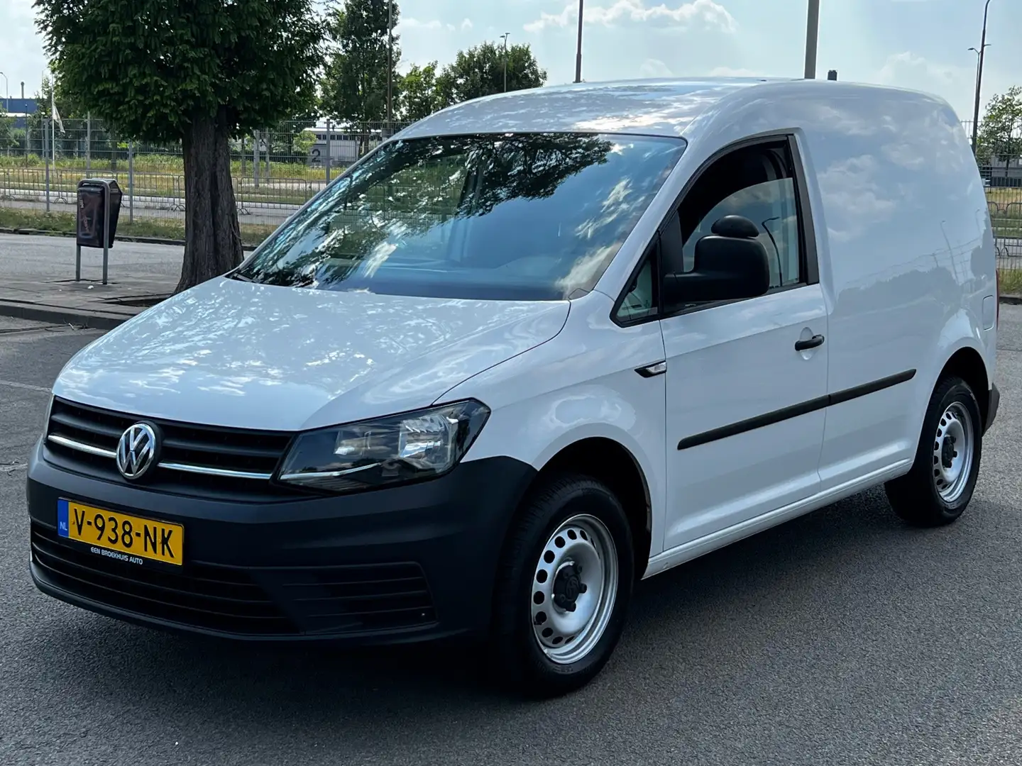 Volkswagen Caddy 2.0 TDI 75KW L1H1 BMT - NAVI - APK Wit - 1