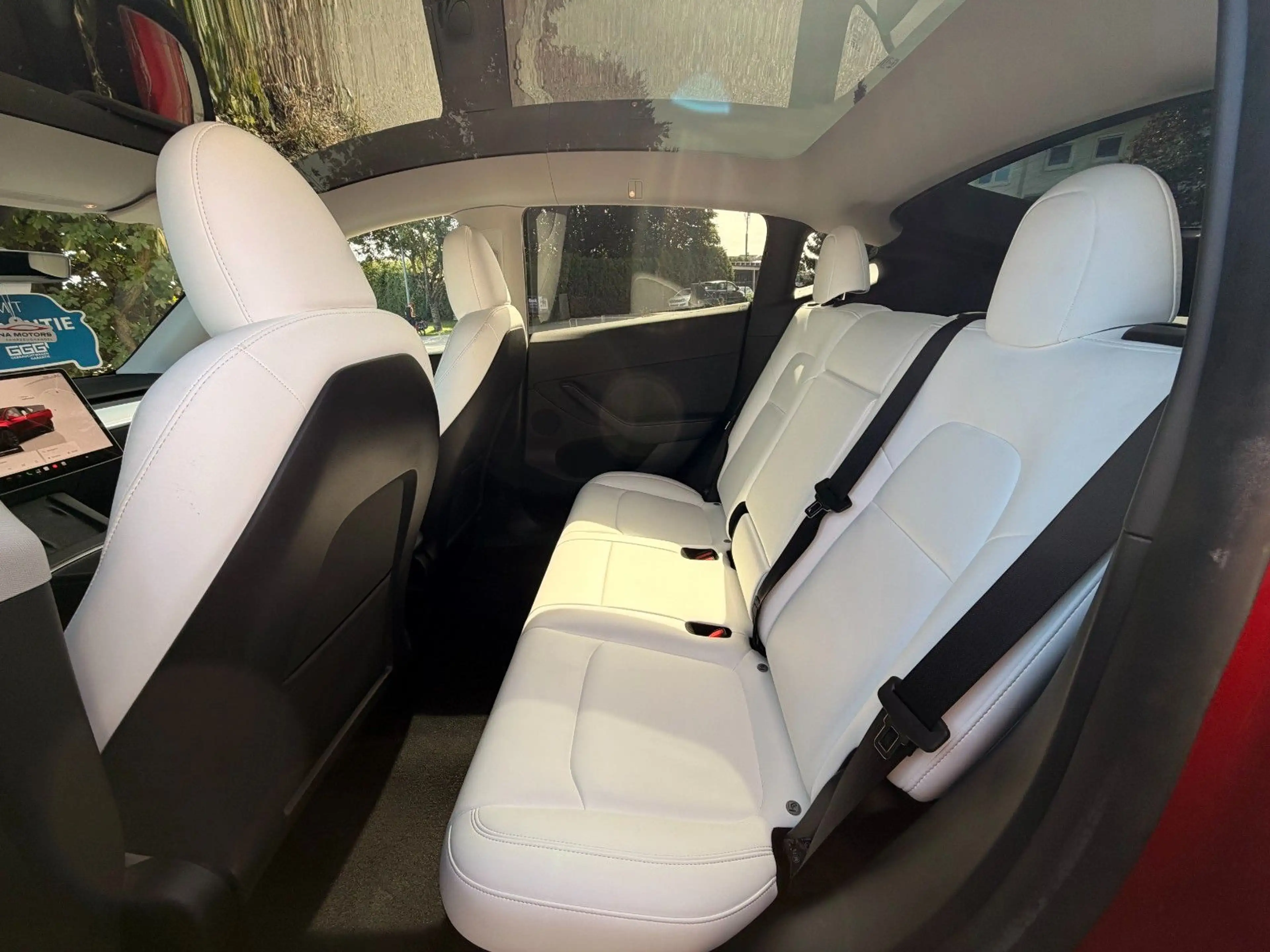 Tesla Model Y RWD 1.Hand Mwst. SOH — photo 13