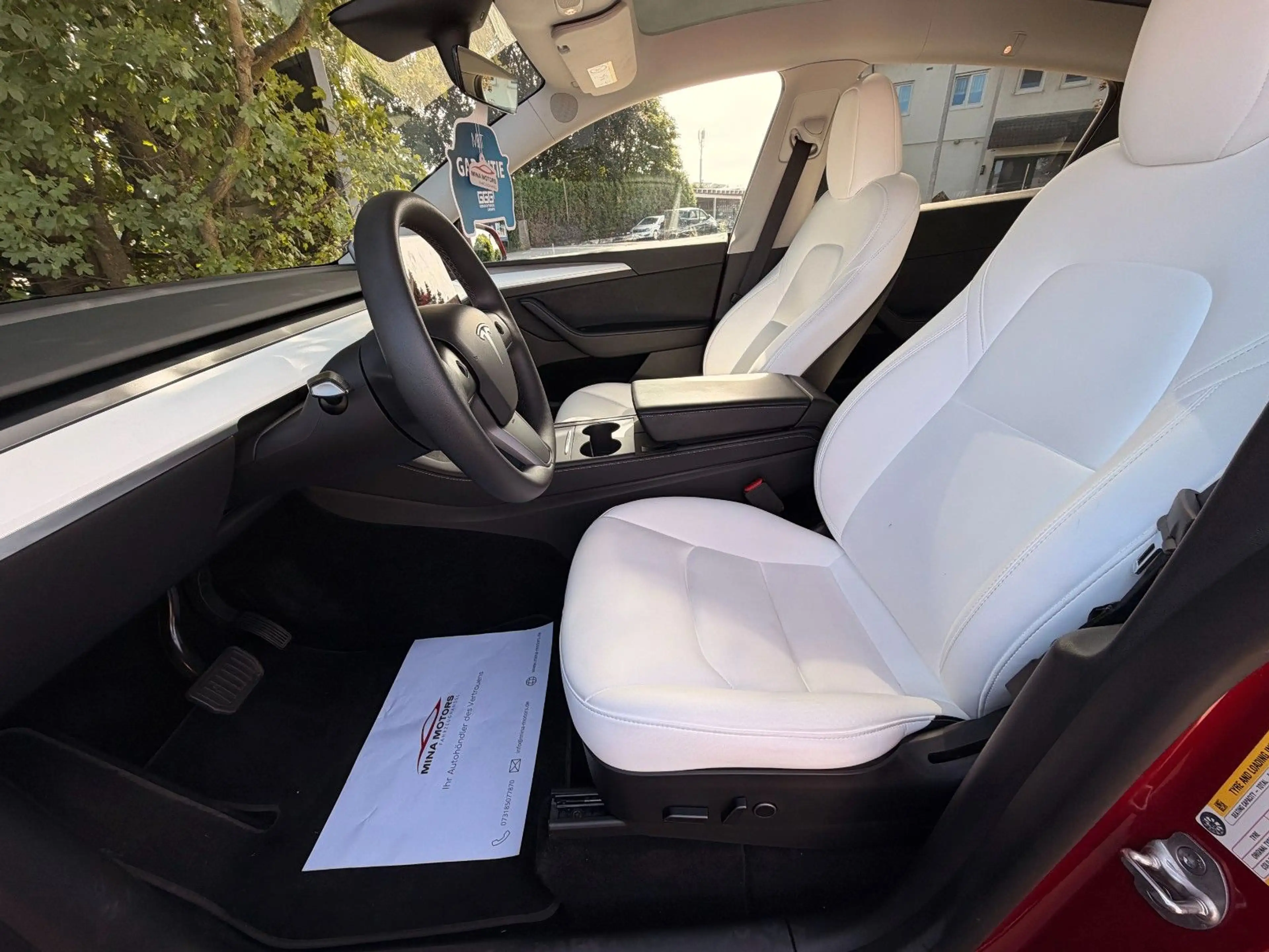 Tesla Model Y RWD 1.Hand Mwst. SOH — photo 12