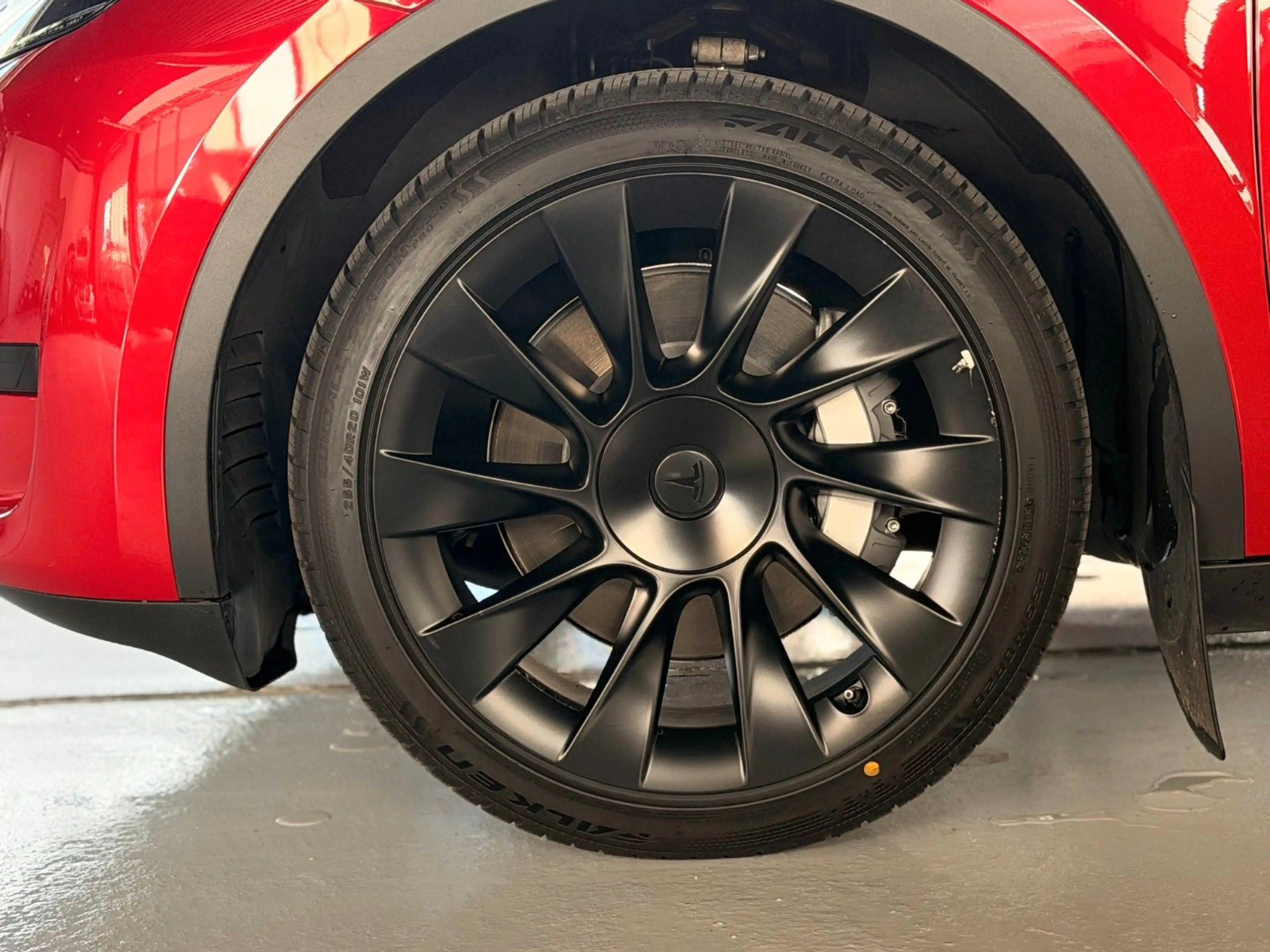 Tesla Model Y RWD 1.Hand Mwst. SOH — photo 8