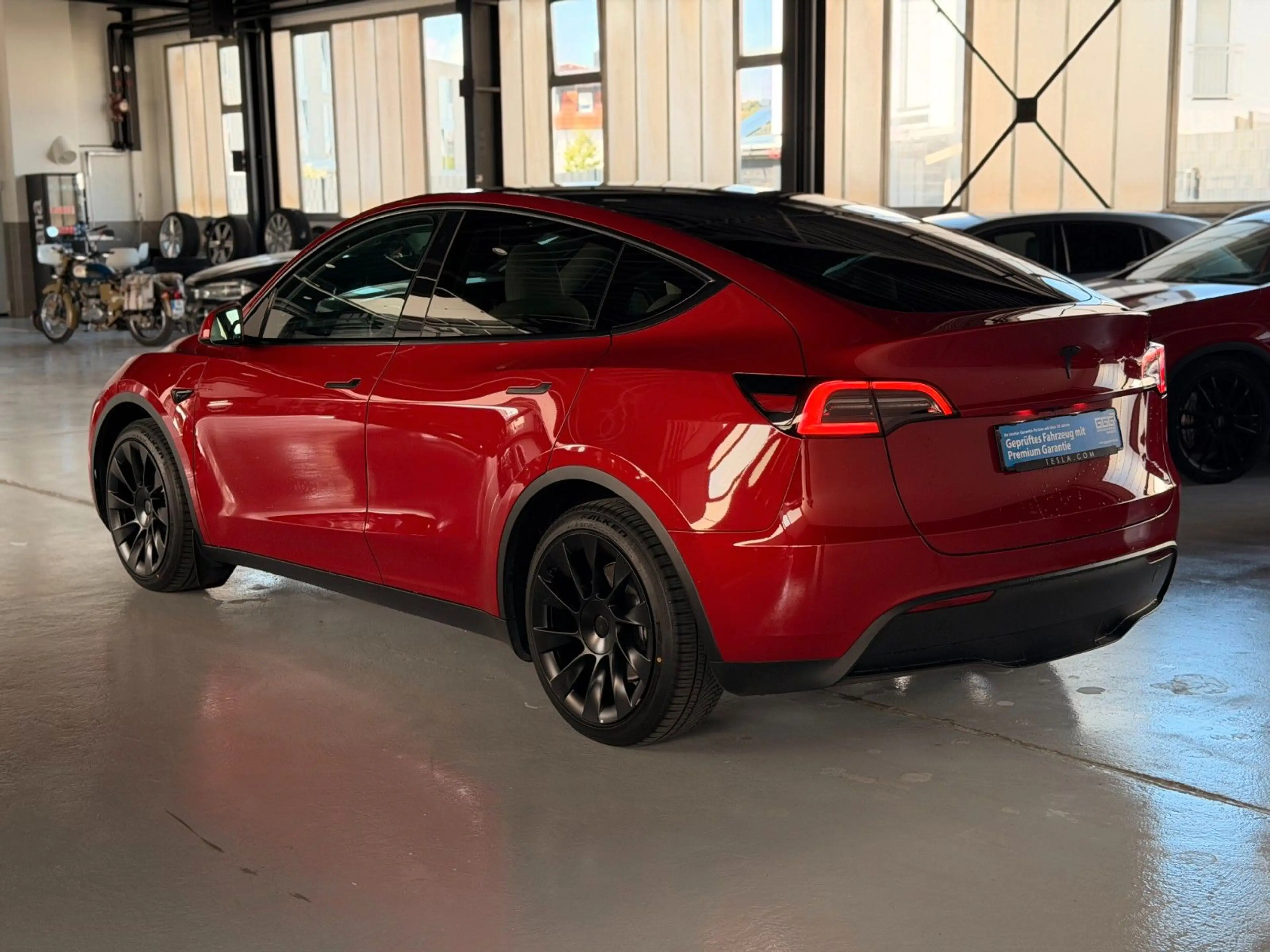 Tesla Model Y RWD 1.Hand Mwst. SOH — photo 6