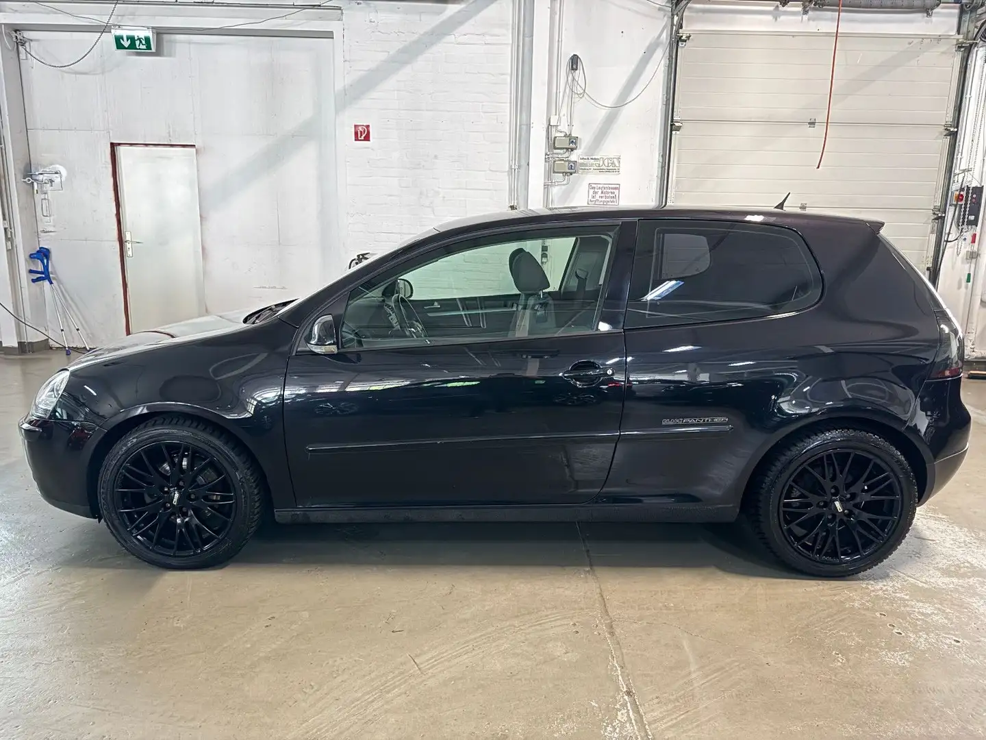 Volkswagen Golf 1.4 TOUR SPORT BLACK EDITION SCHECKHEFT GEP Noir - 2
