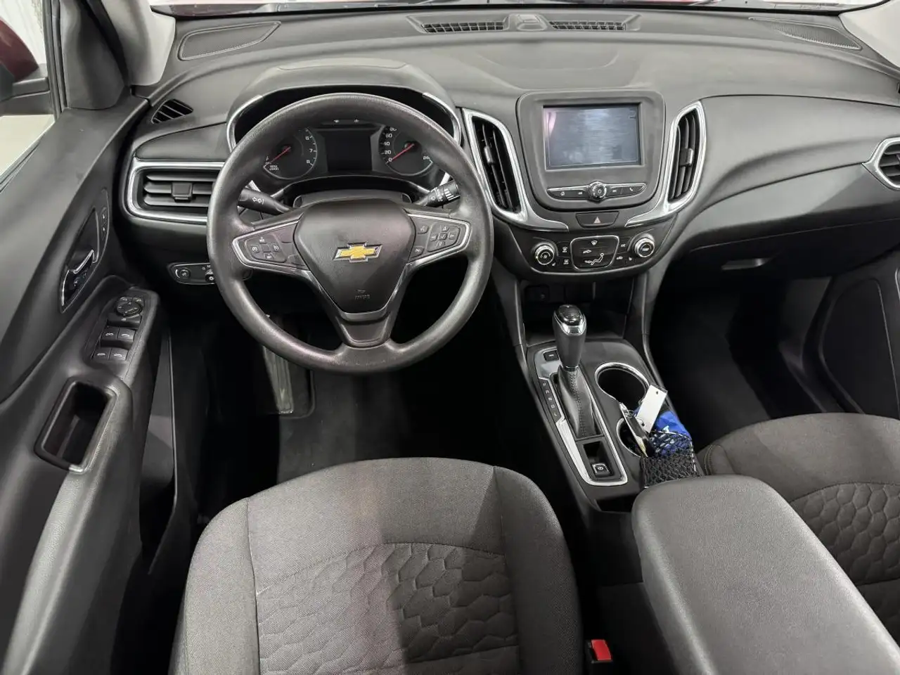Chevrolet Equinox снимка Chevrolet Equinox