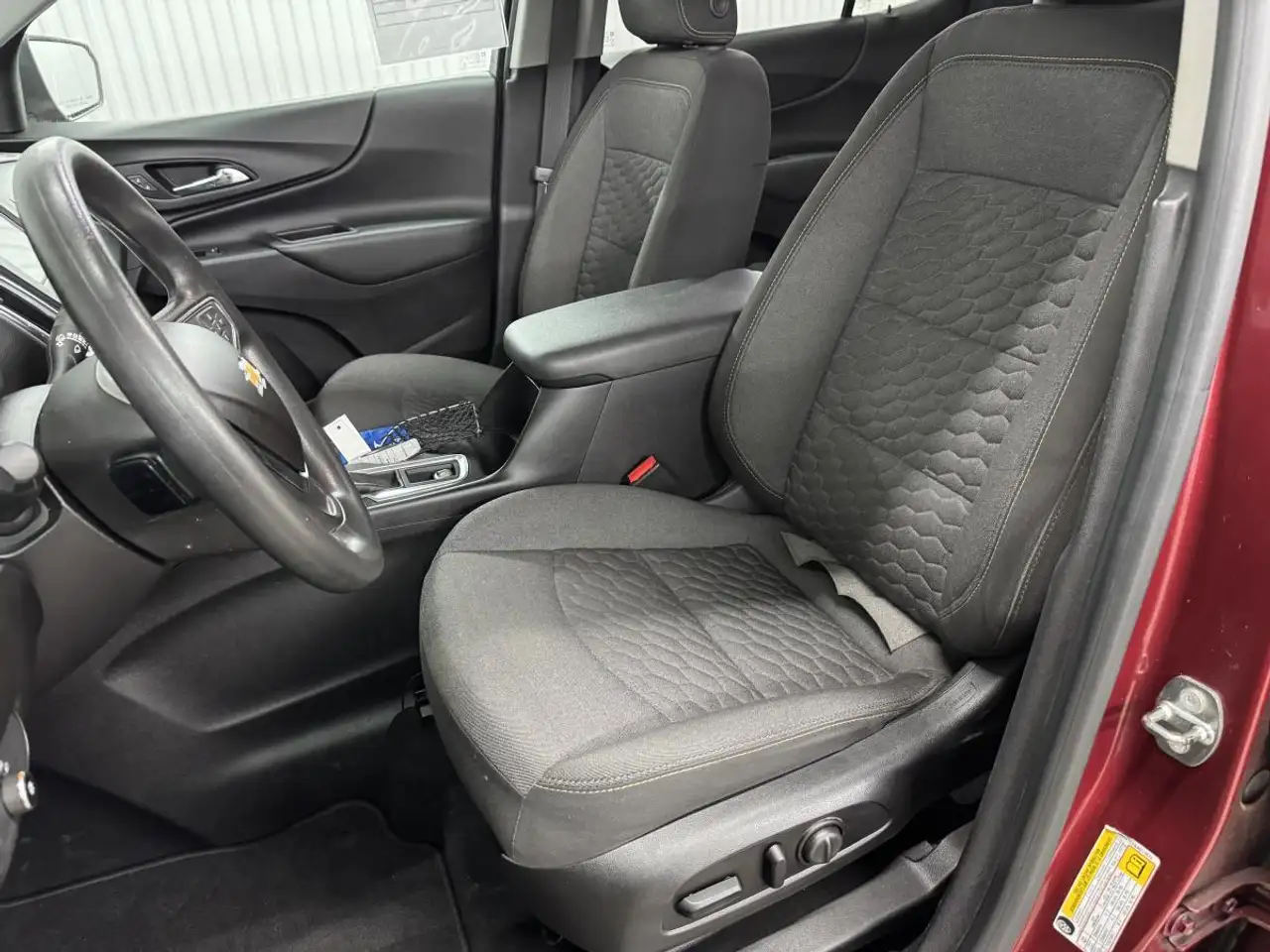Chevrolet Equinox снимка Chevrolet Equinox