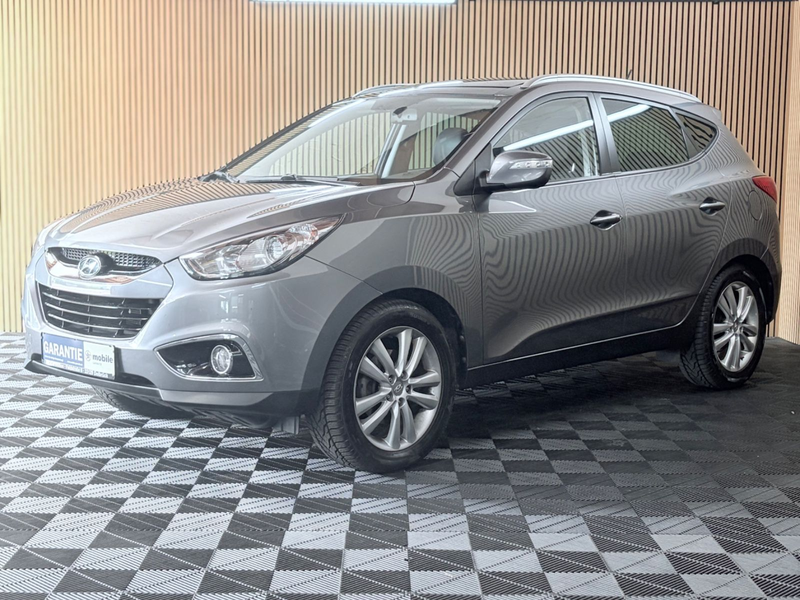 Hyundai iX35 Premium AWD Automatik/ Pano/ SHZ/ Tempomat
