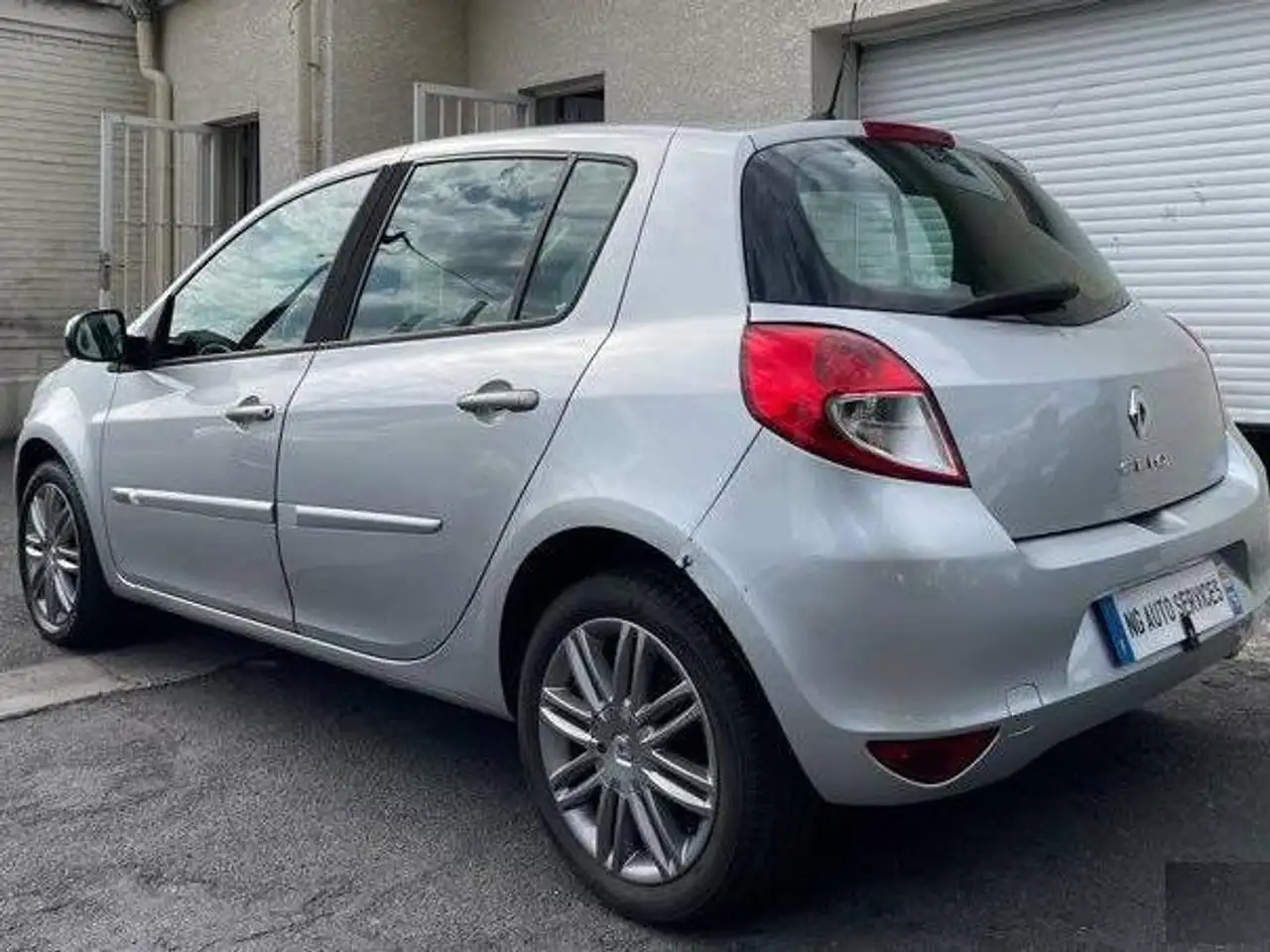 Renault Clio 1.2 16v 75 Campus Dynamique