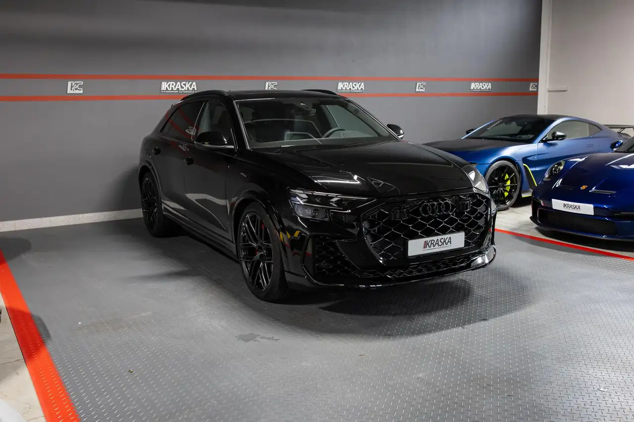 Audi RS Q8 RSQ8 4.0 TFSI quattro B&O PANO RS-AGA AHK STH 3