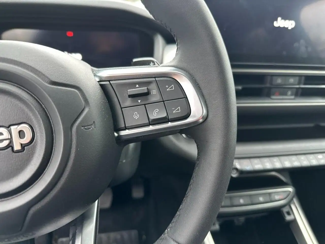 Jeep Avenger 1.2 Turbo Summit, миниатюра 19