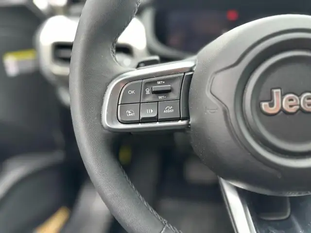 Jeep Avenger view 18