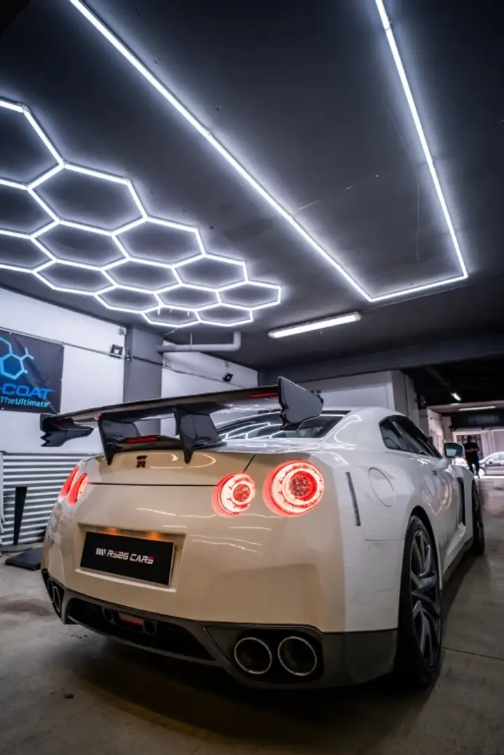 Nissan GT-R Premium Edition Aut. Fehér - 2
