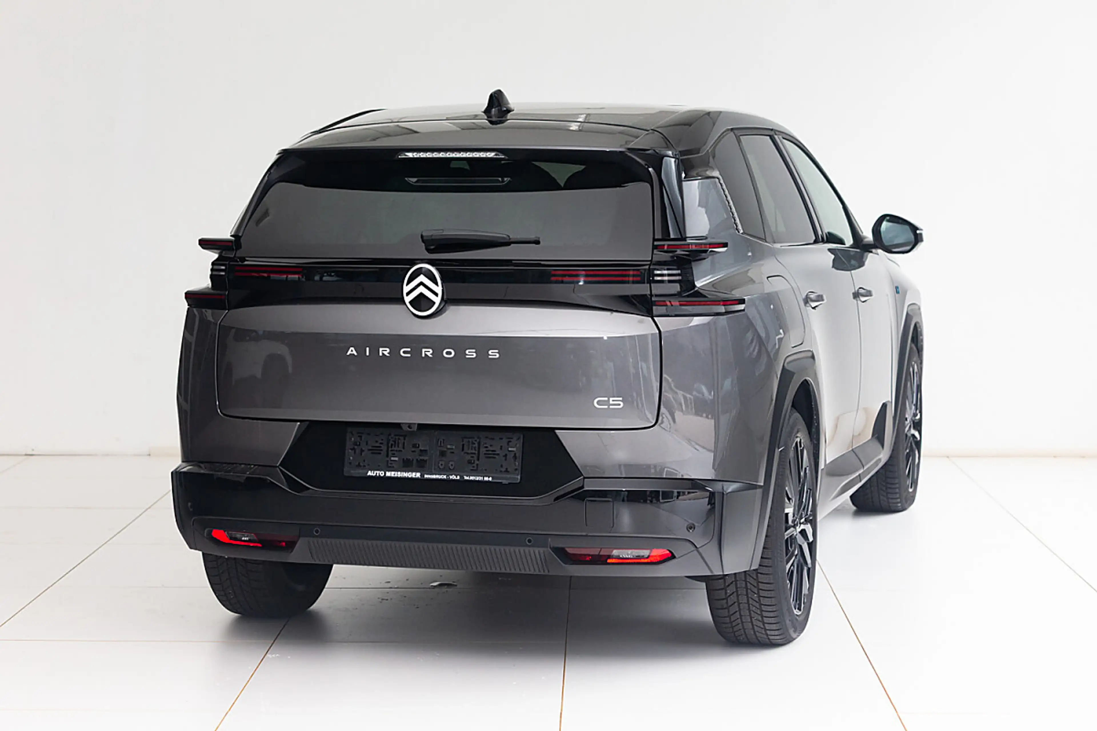 Citroen C5 Aircross Hybrid 195 (Plug-In) Max (EURO 6e) — photo 2