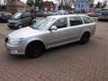 Skoda Octavia Combi 2.0 TDI DPF Ambition Plateado - thumbnail 3