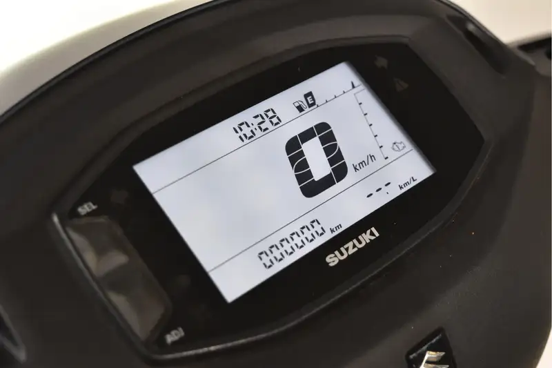 Suzuki Address - foto 6