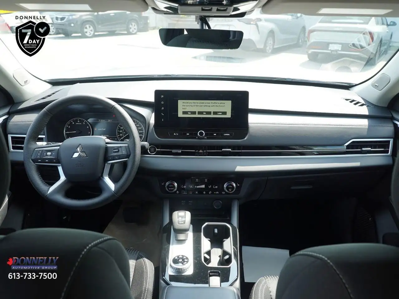 Mitsubishi Outlander снимка Mitsubishi Outlander