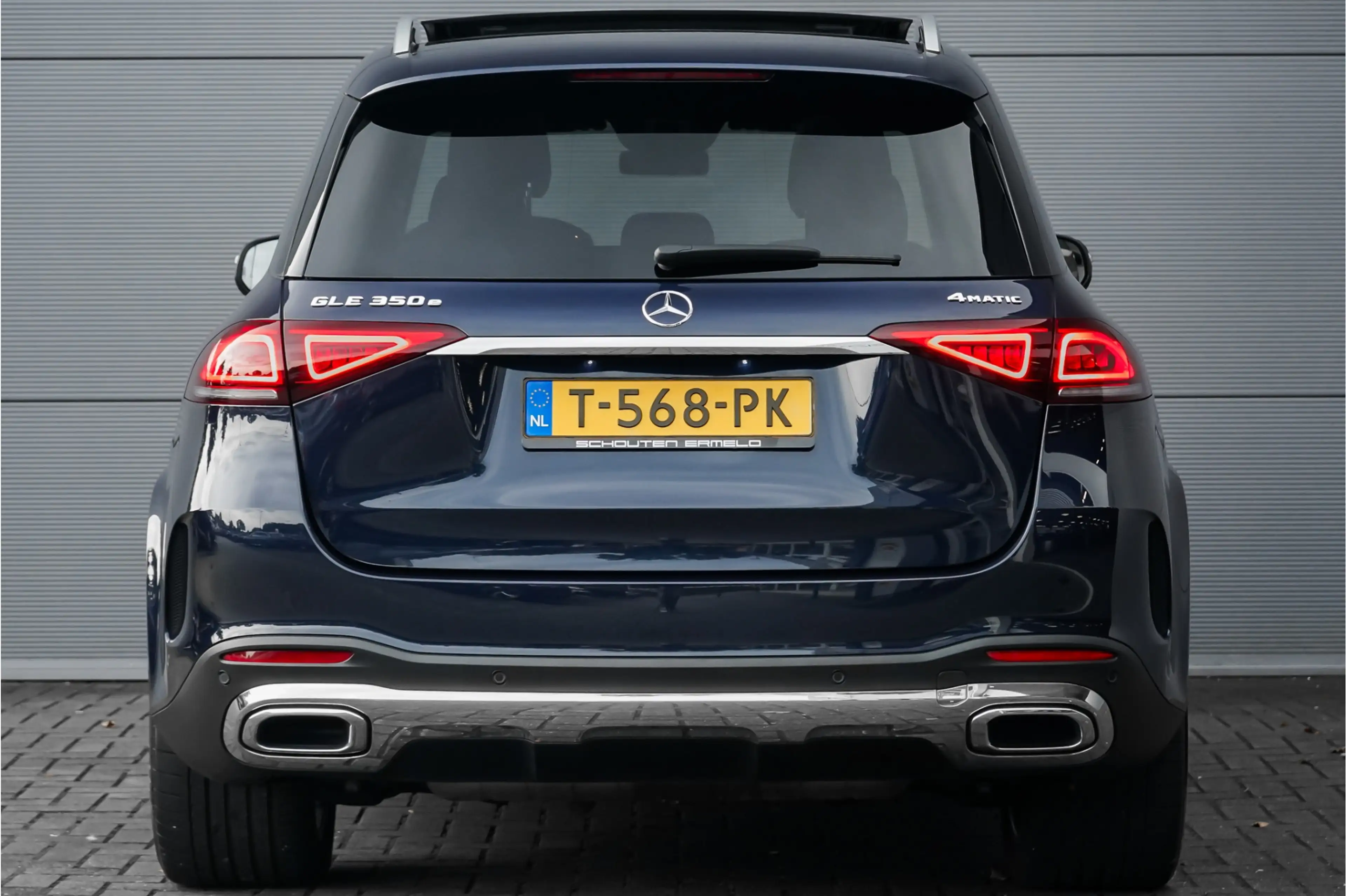Mercedes-Benz GLE 350 e 4MATIC AMG Premium Plus Pano Distronic+ Burmeste — photo 13