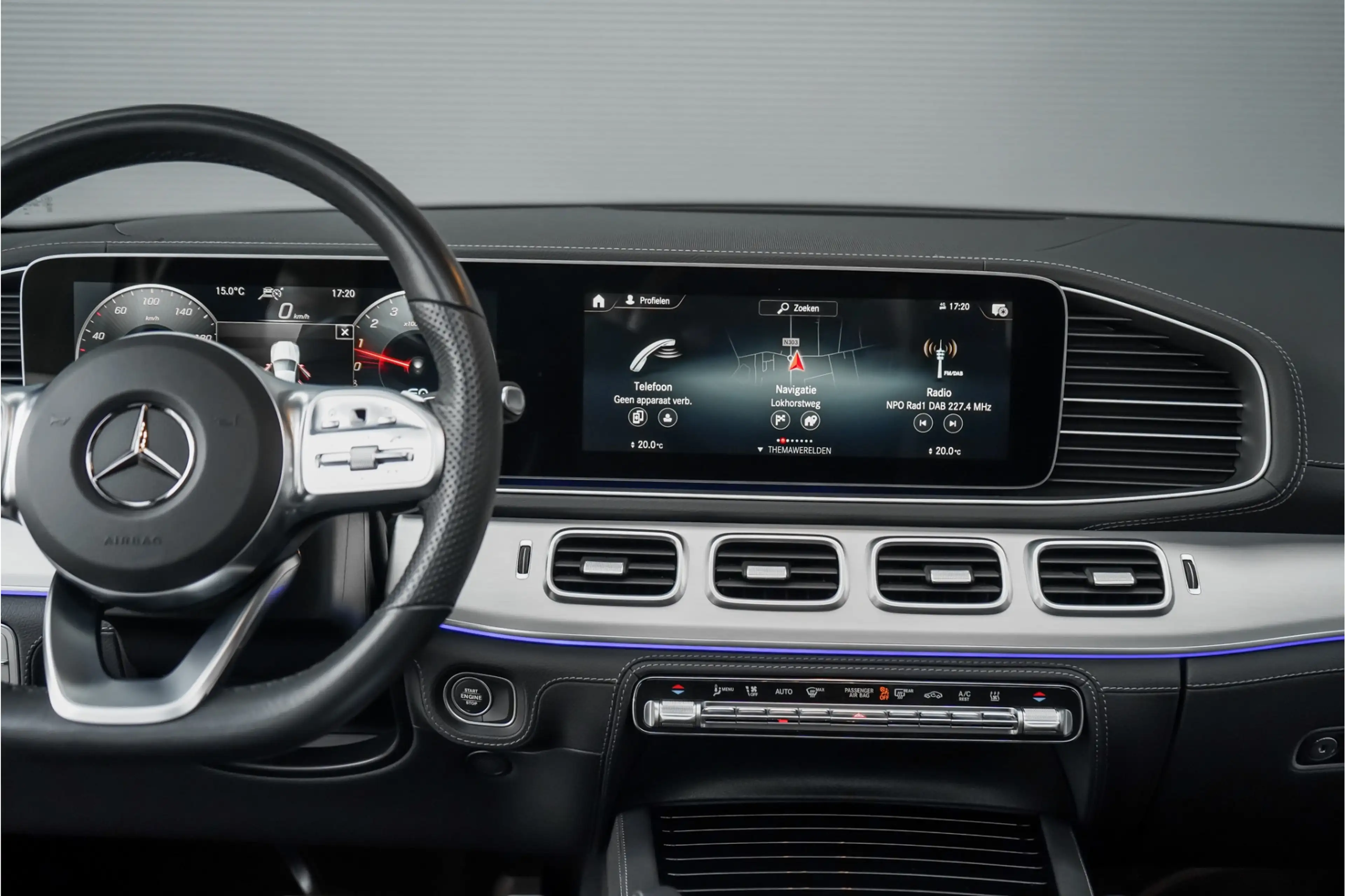 Mercedes-Benz GLE 350 e 4MATIC AMG Premium Plus Pano Distronic+ Burmeste — photo 24