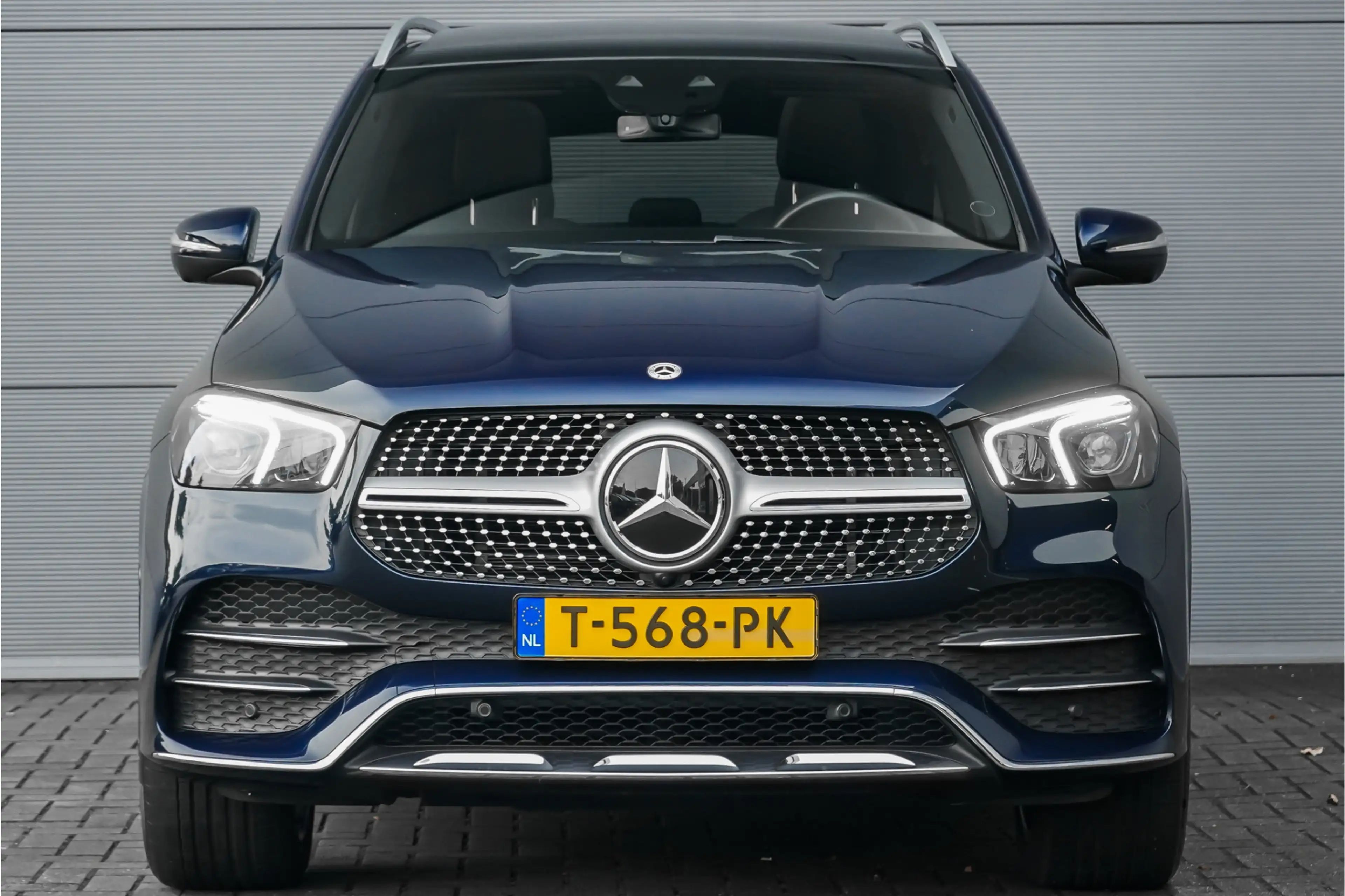 Mercedes-Benz GLE 350 e 4MATIC AMG Premium Plus Pano Distronic+ Burmeste — photo 15