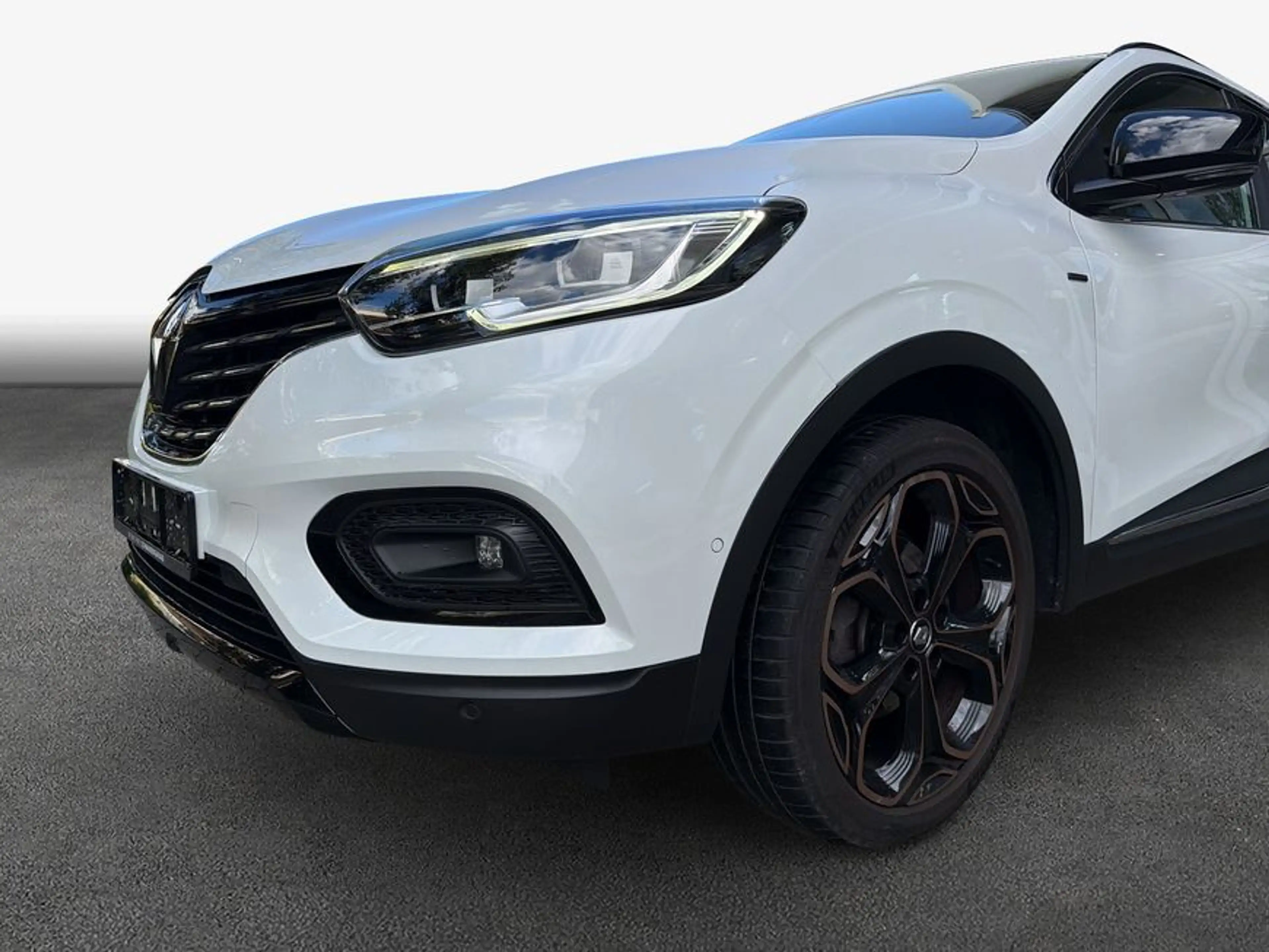 Renault Kadjar TCe 160 EDC GPF BLACK EDITION — photo 6