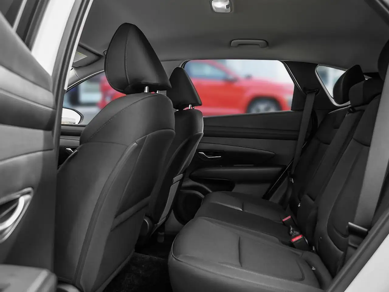 Hyundai TUCSON снимка Hyundai TUCSON