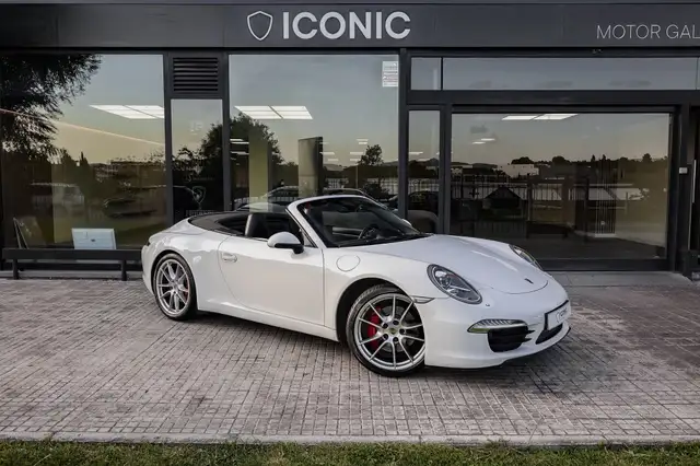 Porsche 991 main image