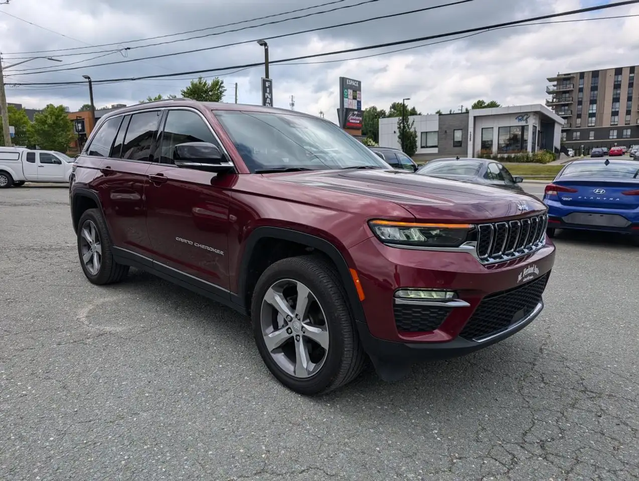 Jeep Grand Cherokee снимка Jeep Grand Cherokee