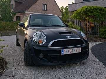 Mini 1.6i Cooper S