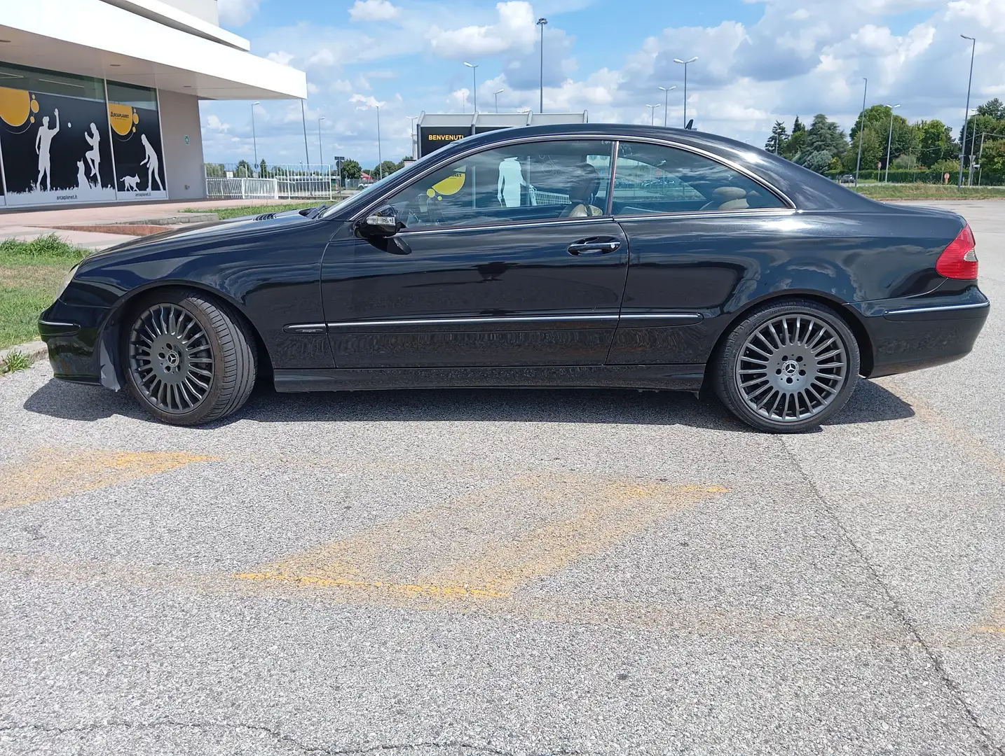 Mercedes-Benz CLK 220 Negru - 1