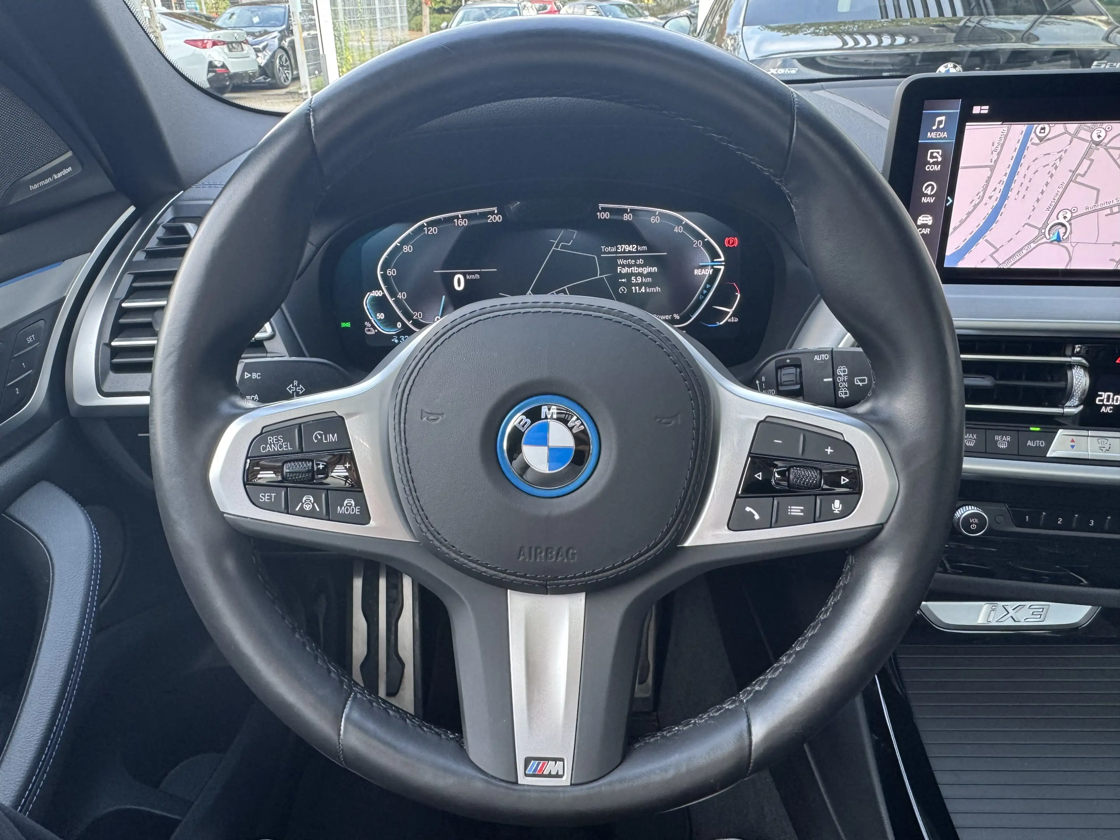 BMW iX3 M Sport Impressive h&k Ad-Led DA-Pro PA+ HuD — photo 8