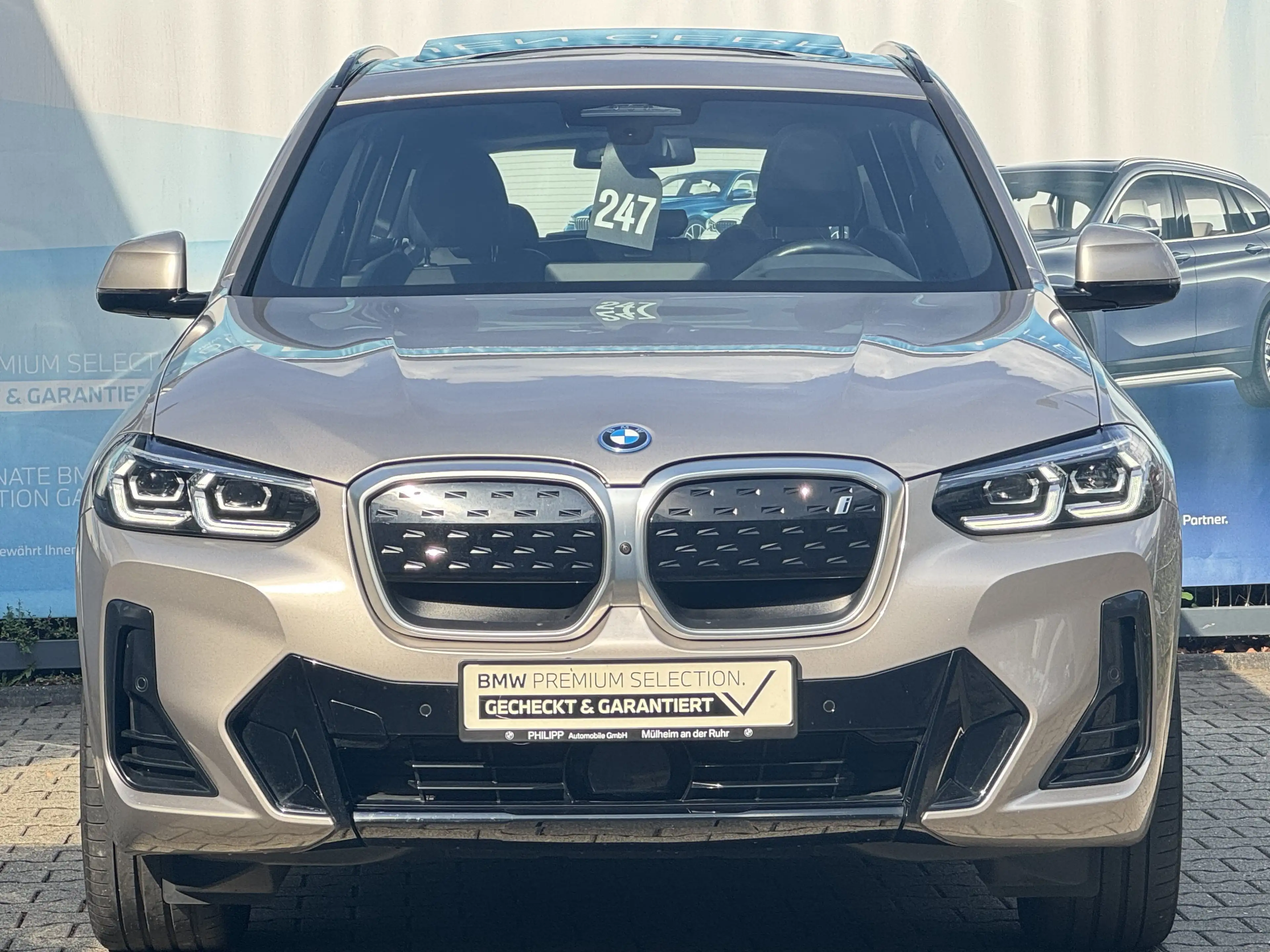 BMW iX3 M Sport Impressive h&k Ad-Led DA-Pro PA+ HuD — photo 21