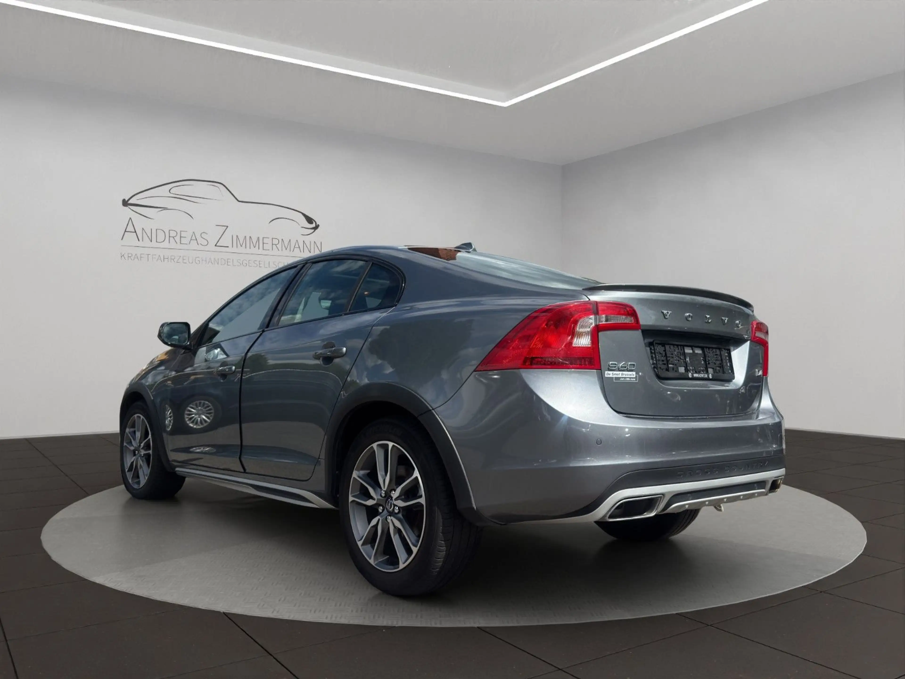 Volvo S60 Cross Country D4 Summum XENIUM/SD/MEMORY/BOR — photo 4