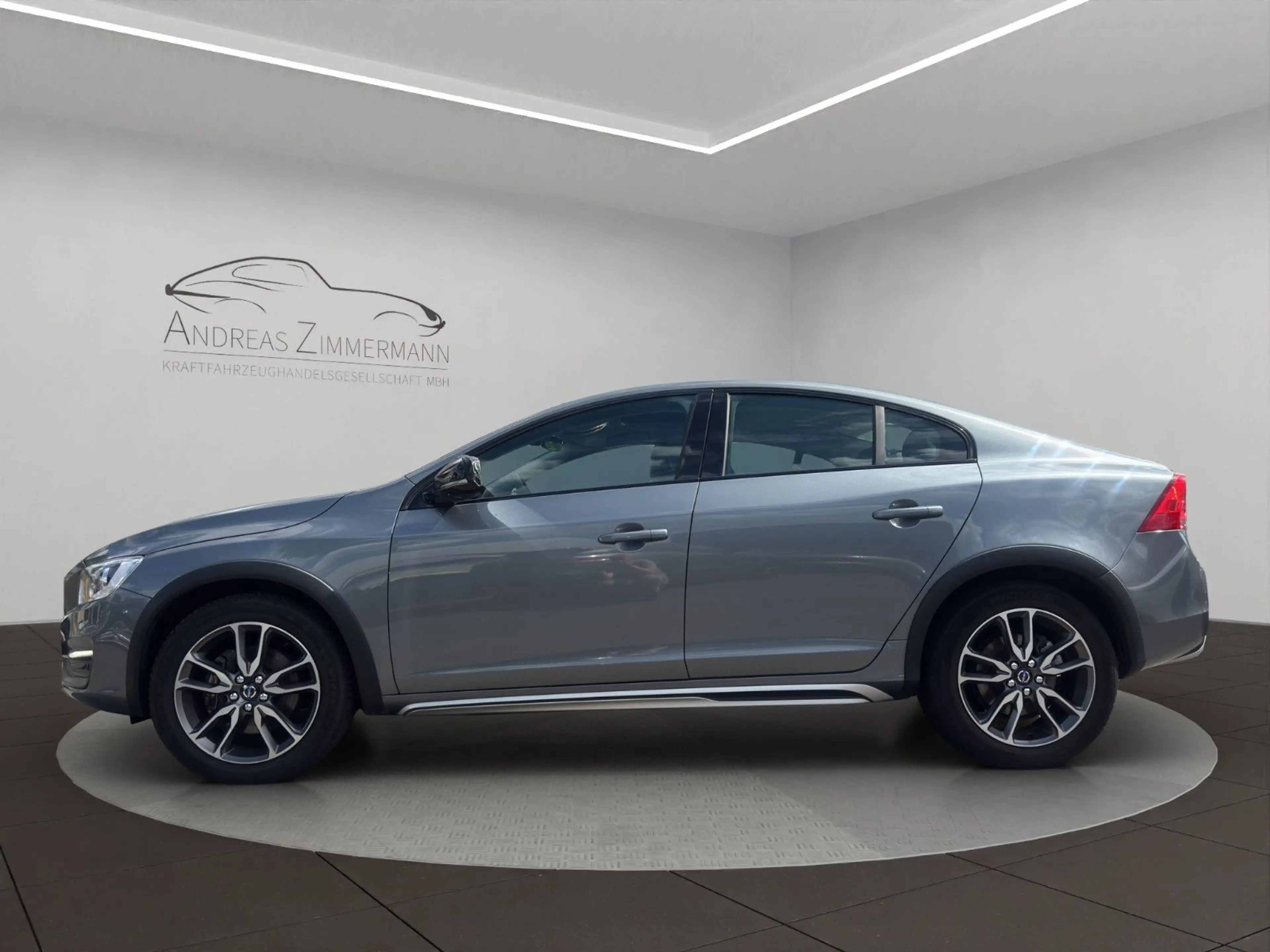 Volvo S60 Cross Country D4 Summum XENIUM/SD/MEMORY/BOR — photo 3