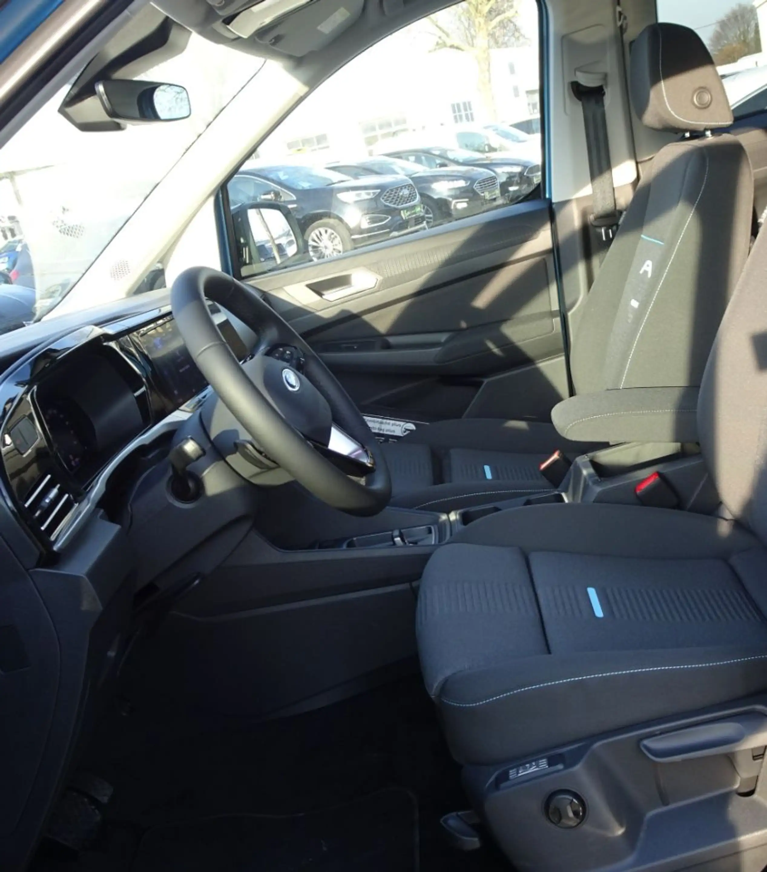 Ford Grand Tourneo Connect Active 2.0 7-SITZER*PANO — photo 15