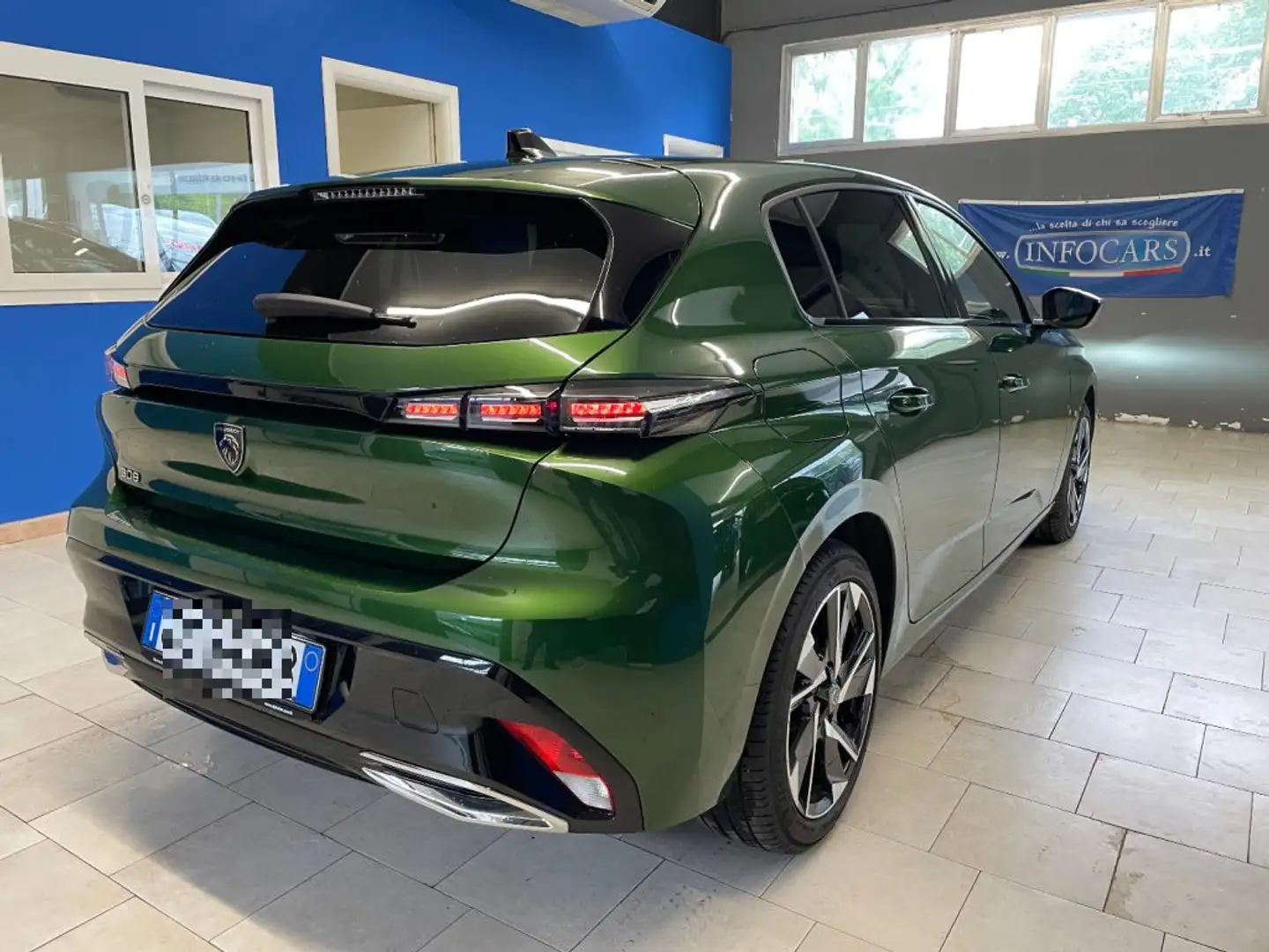 Peugeot 308 BlueHDi 130 S&S EAT8 Allure Pack PROMO Verde - 2