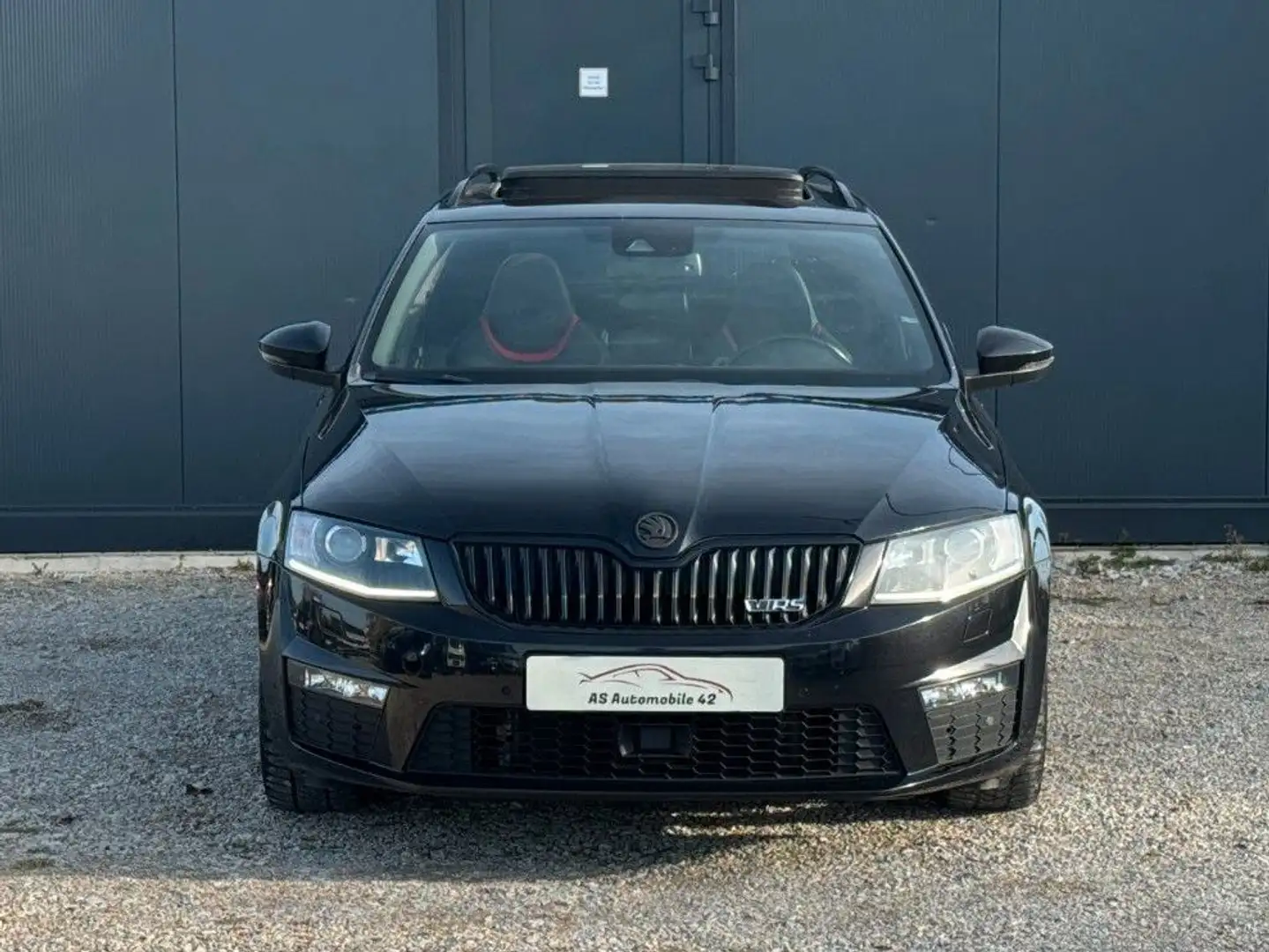 Skoda Octavia 2.0 TDI RS Combi DSG *STHZG*AHK*PDC*NAV* Schwarz - 2