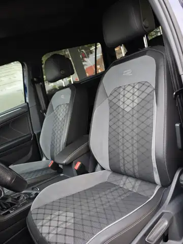 Volkswagen Tiguan Allspace view 14