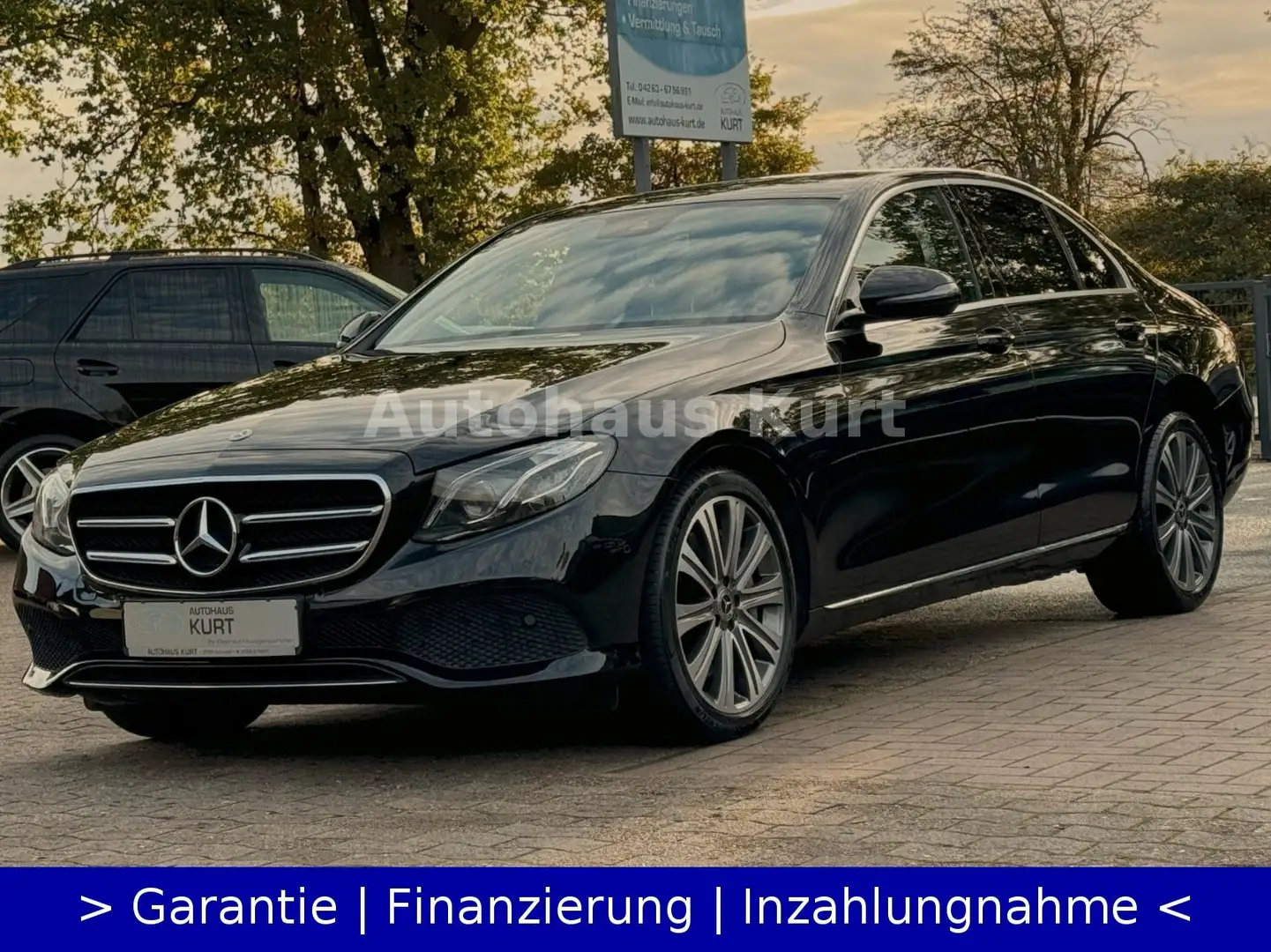 Mercedes-Benz E 400 d 4Matic Avantgarde*WIDESCREEN*MEMORY*AHK* Black - 2