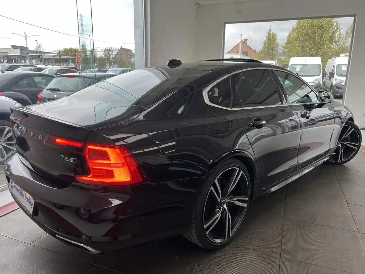 Volvo S90 R-Design 320ch T6 AWD Geartronic GPS CUIR T.O GAR 12M Negro - 2