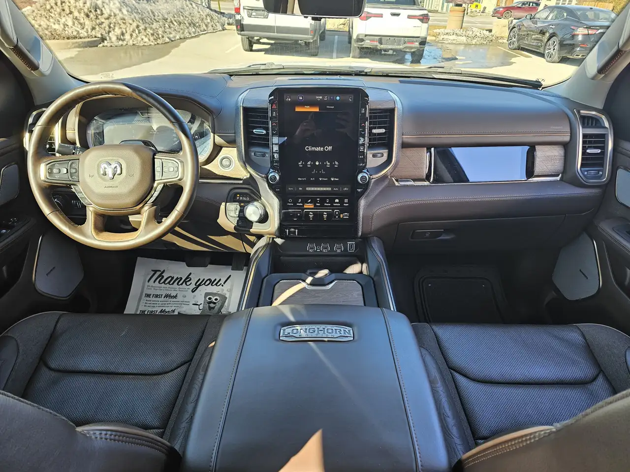 RAM 1500 снимка RAM 1500