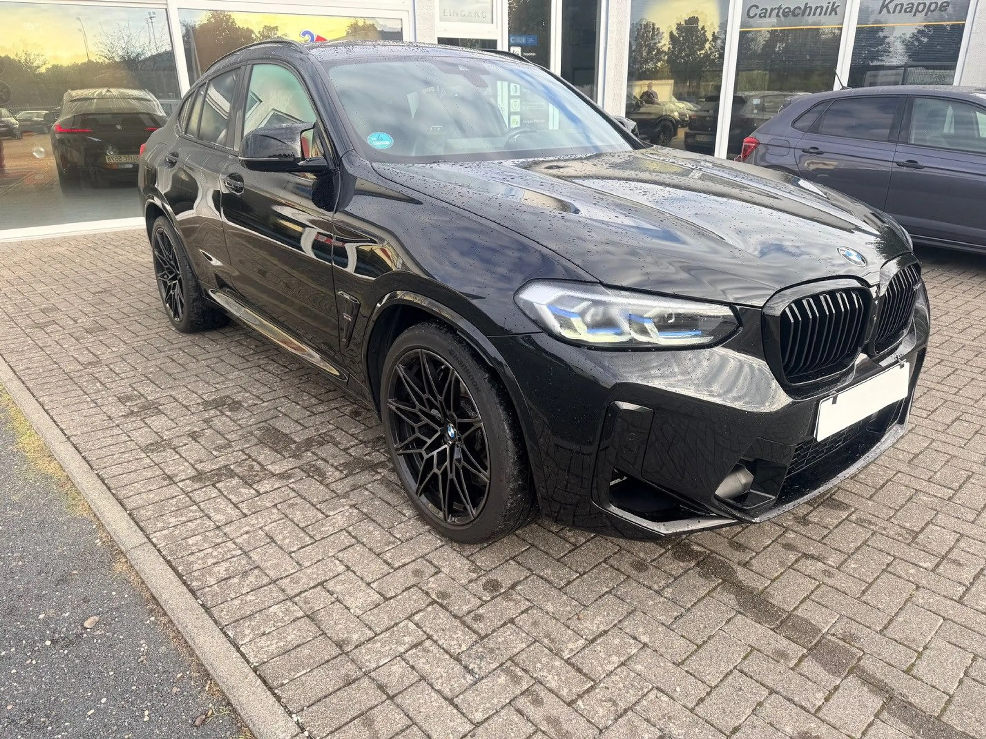 BMW X4 M Competition — photo 2
