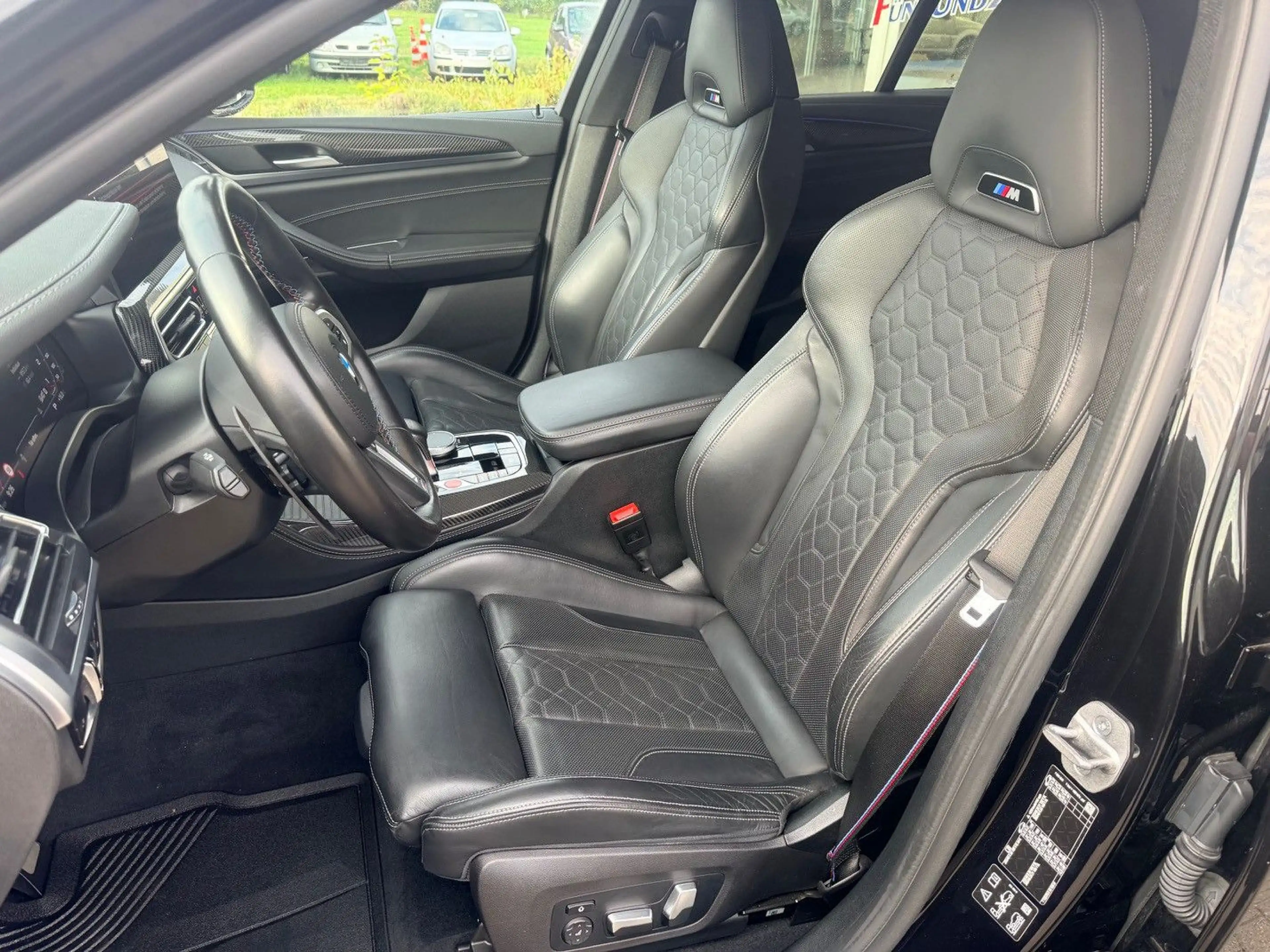 BMW X4 M Competition — photo 9
