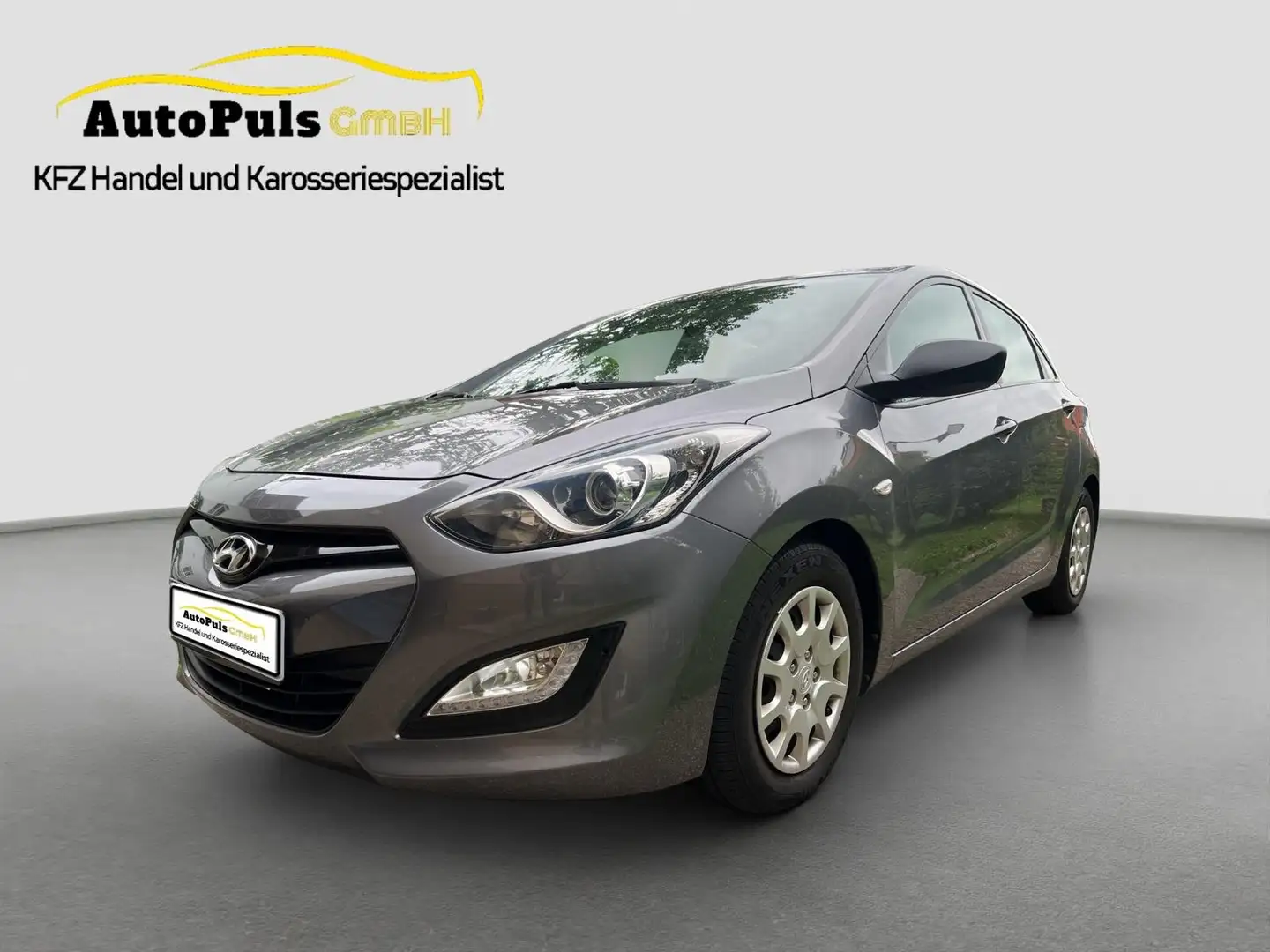 Hyundai i30 Pickerl NEU +8f. Bereift+ Service Vollständig+ Grau - 1